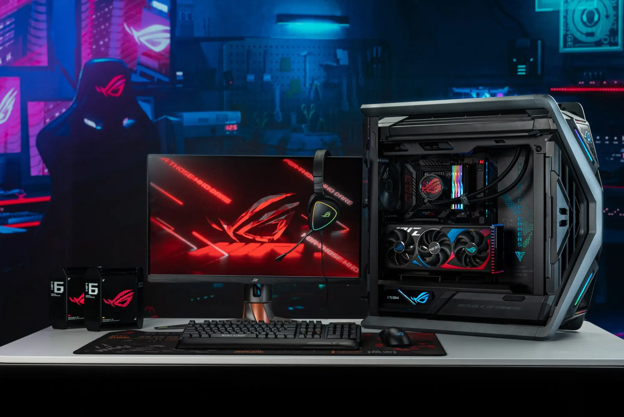 ASUS ROG: ecco il case gaming full tower ROG Hyperion GR701