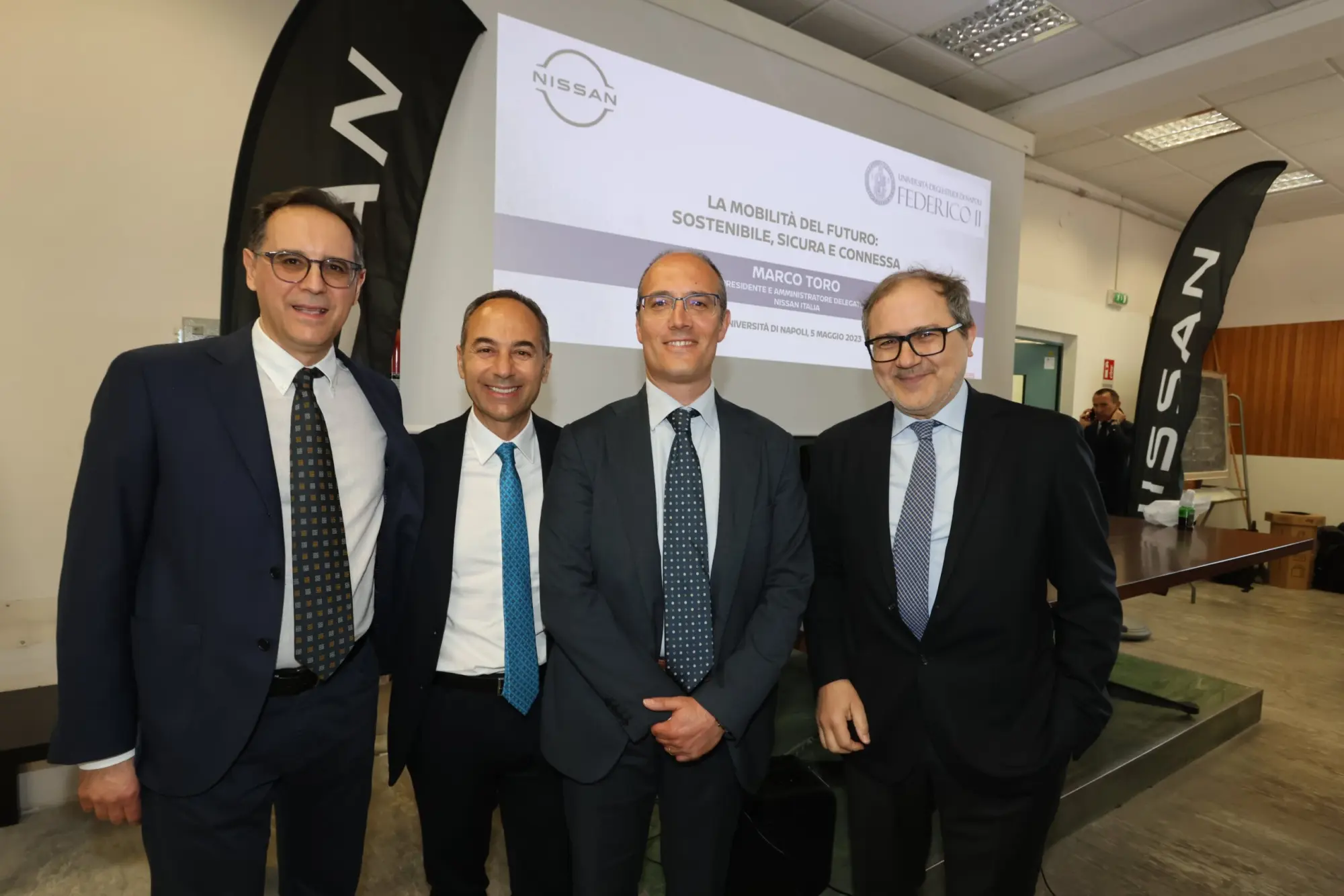 Nissan e l'Università di Napoli insieme per la mobilità sostenibile e le nuove tecnologie