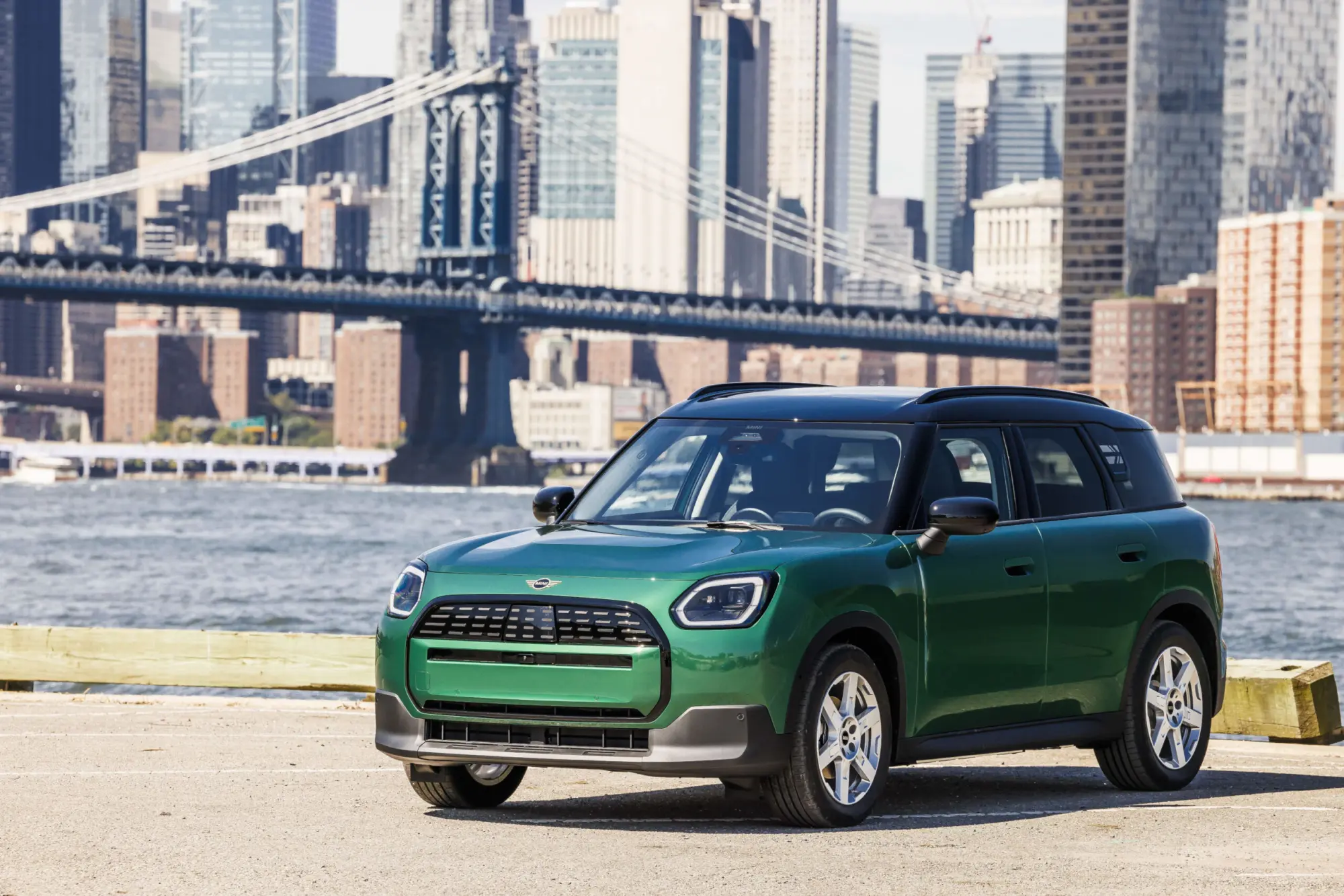 MINI Countryman E: debutto a New York