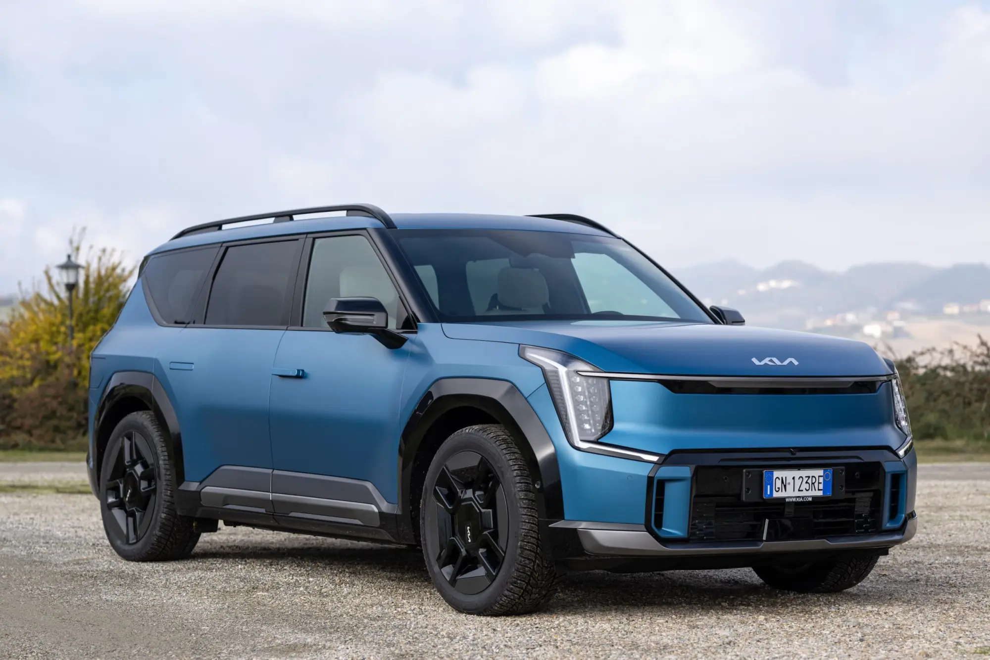 Kia: doppia vittoria per EV9 ai 2024 World Car Awards