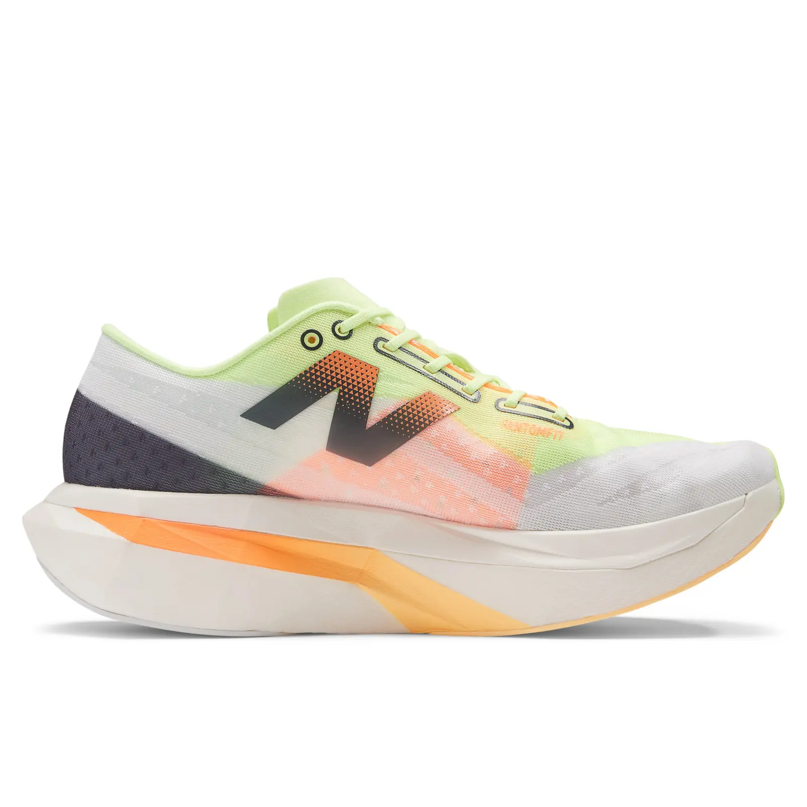 New Balance: ecco le FuelCell SC Elite V4