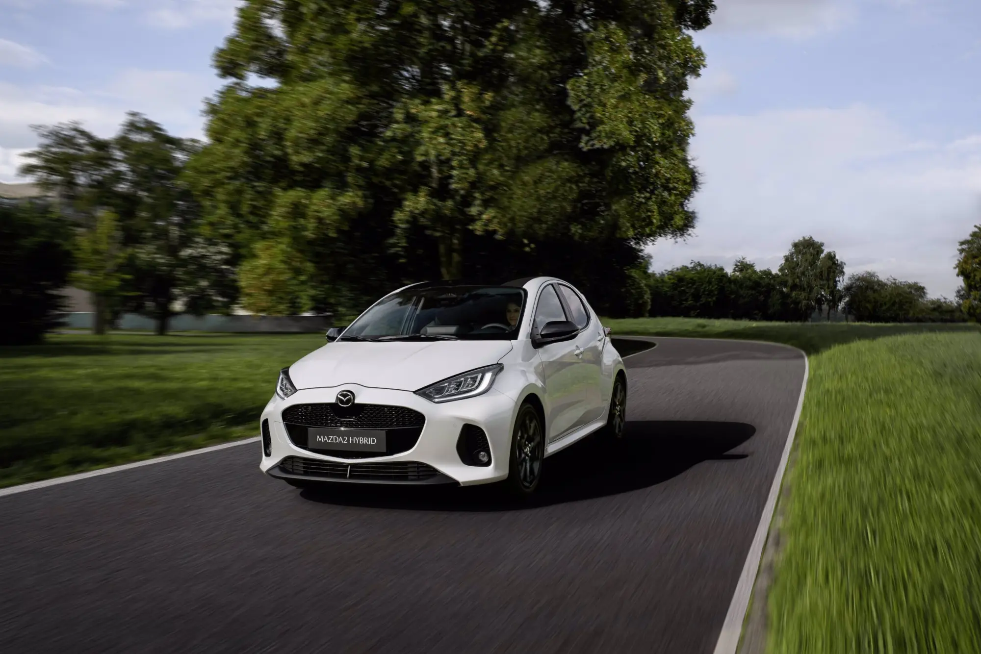 Mazda2 Hybrid 2024: più connessa e con un nuovo design