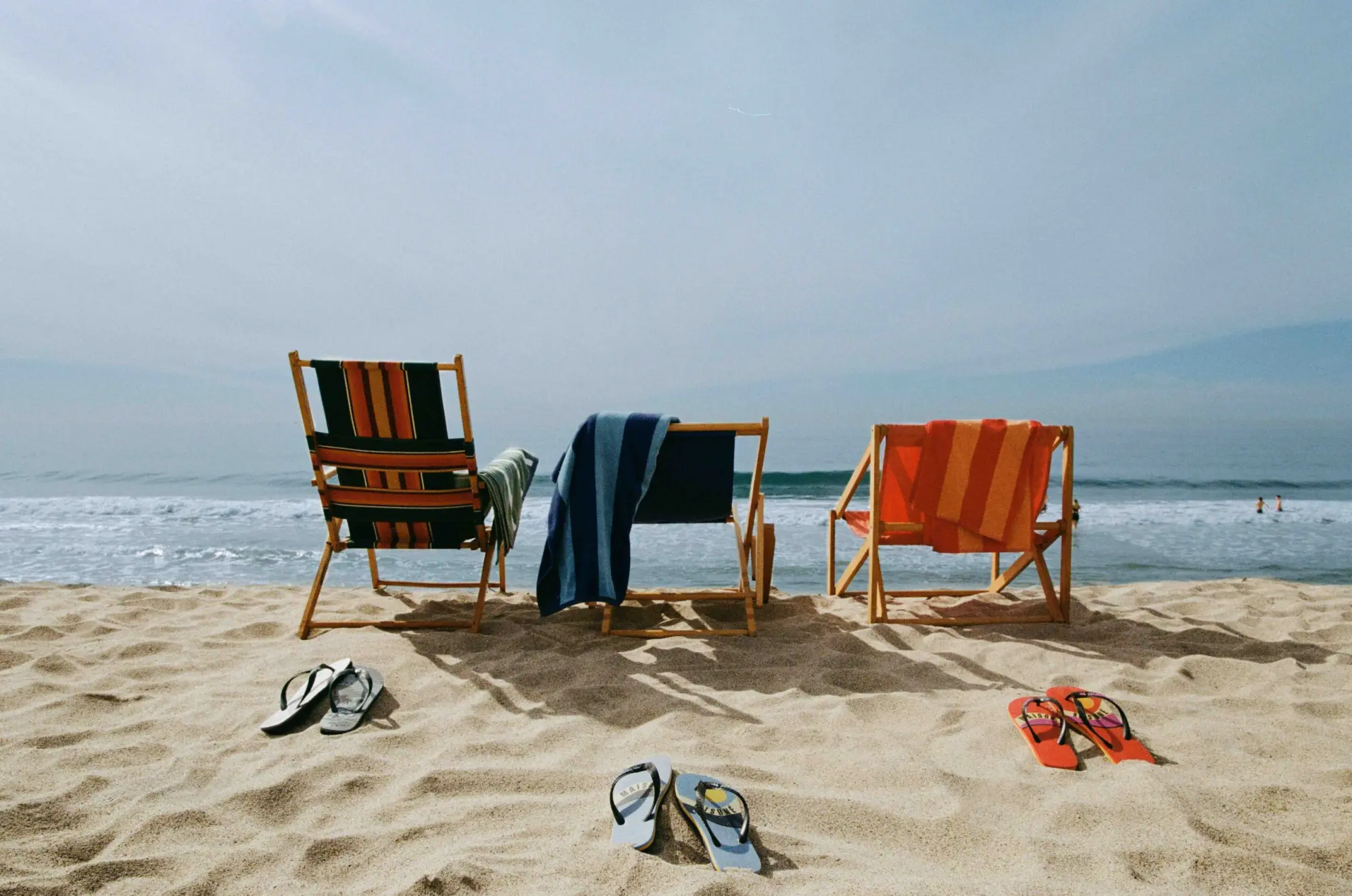 Maison Kitsuné e Havaianas ridefiniscono il casual look