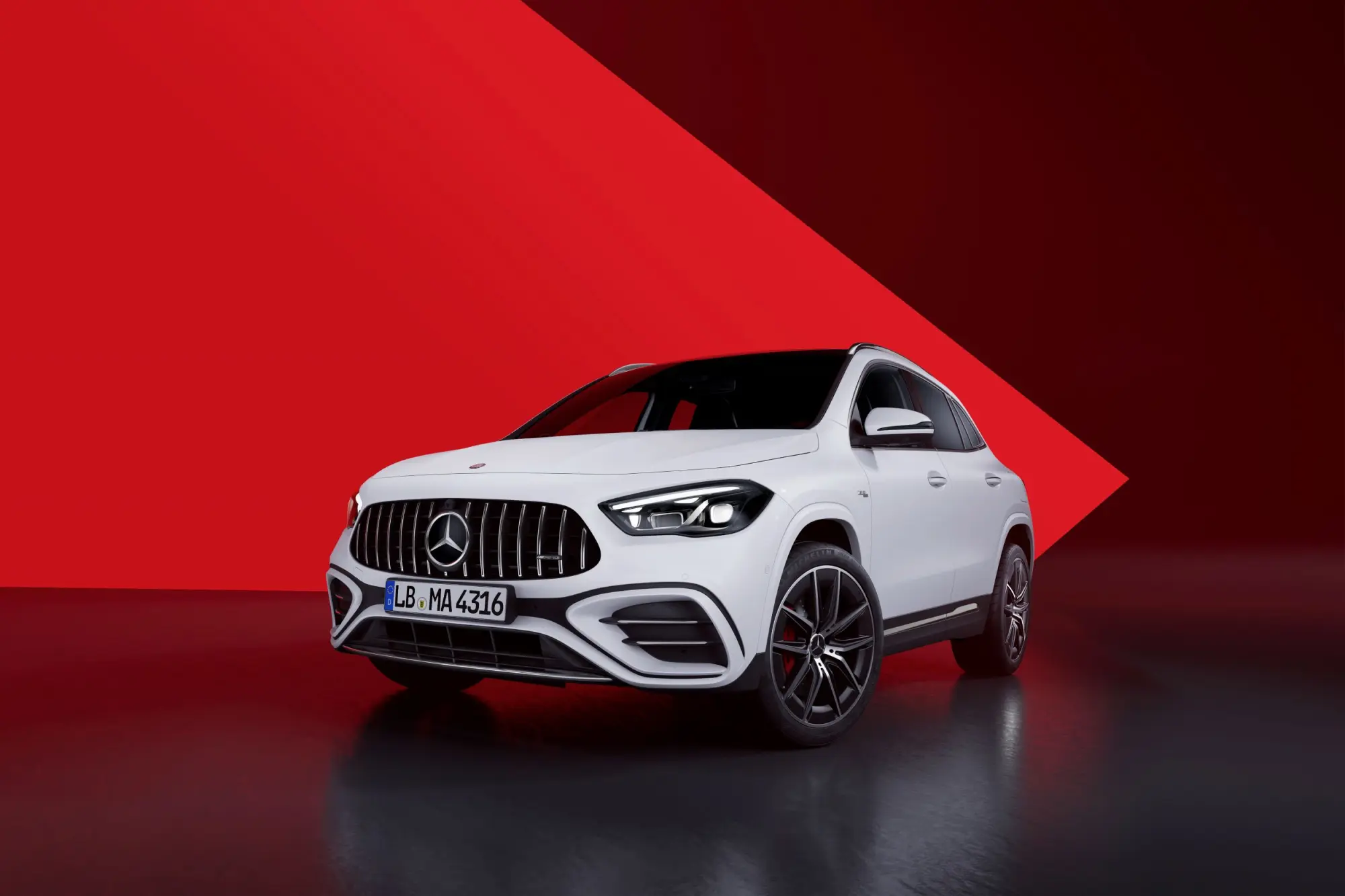 Mercedes Digital Edition: arriva la serie speciale