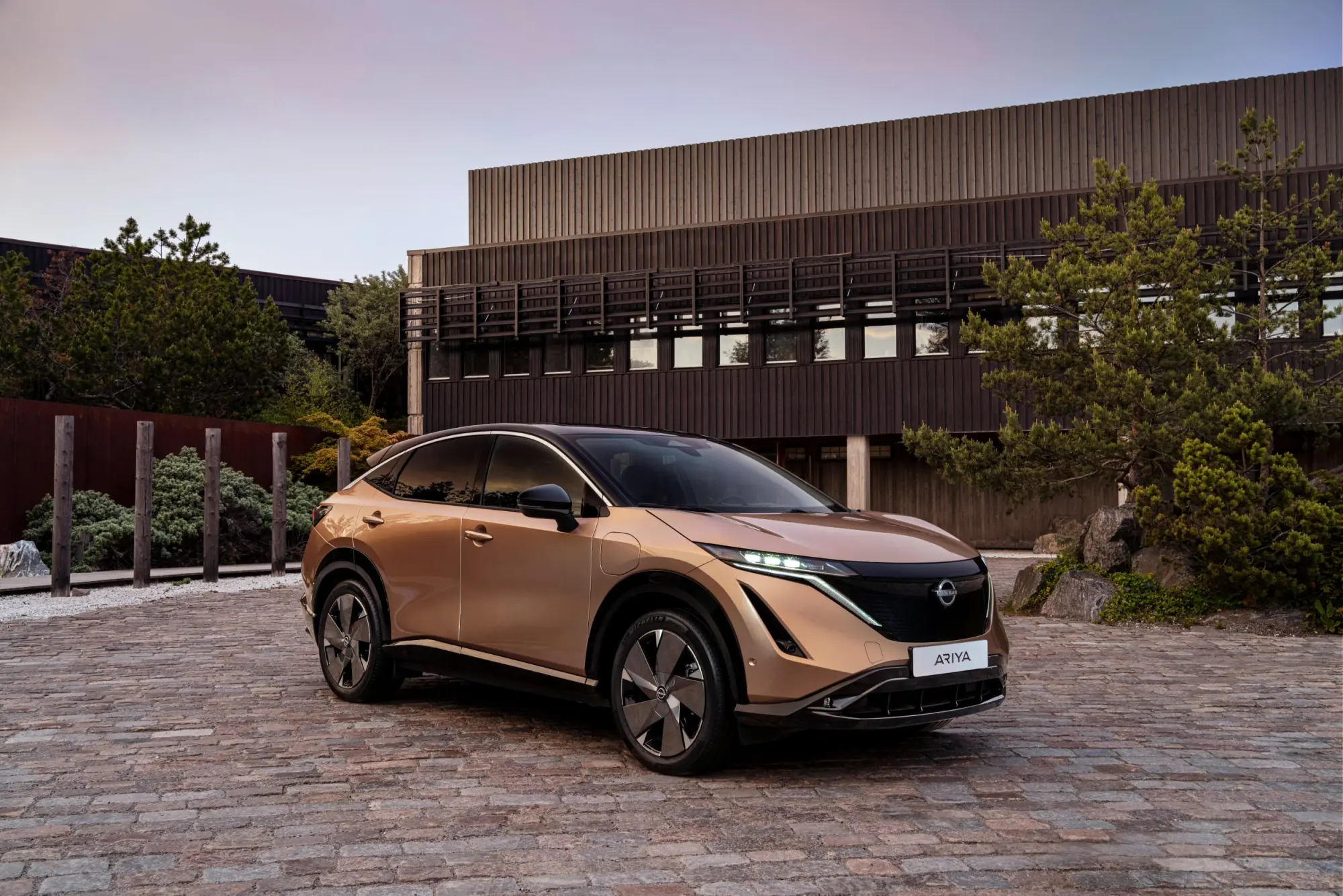 I crossover Nissan sono "Official electrified cars" del Vertical Winter Tour 2025