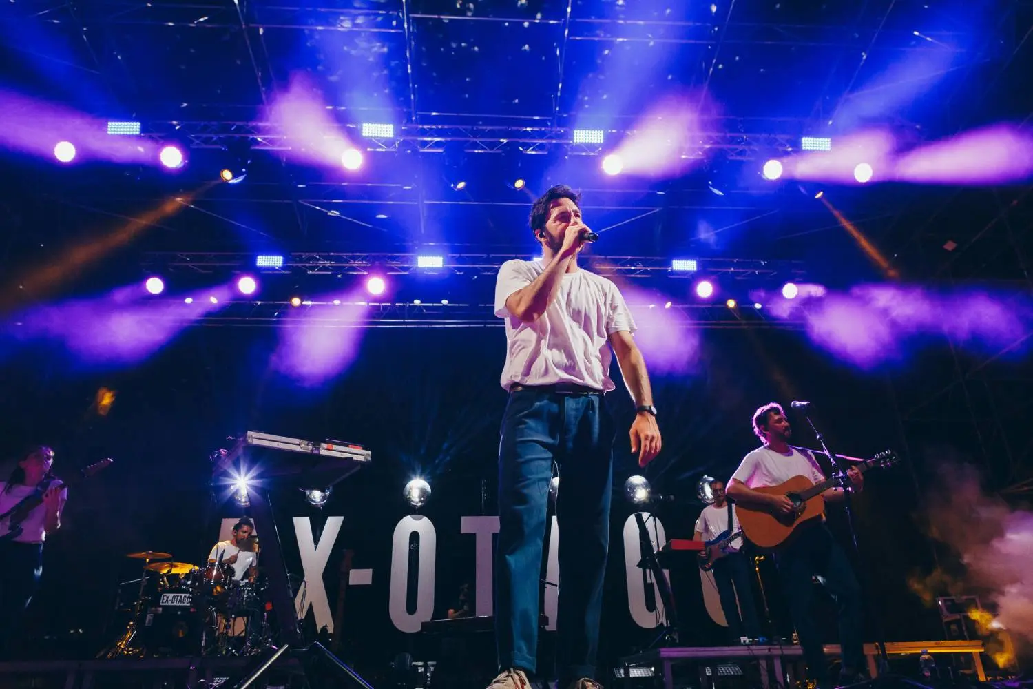 Genova esplosa di emozioni con gli Ex-Otago durante il tour "Auguri"