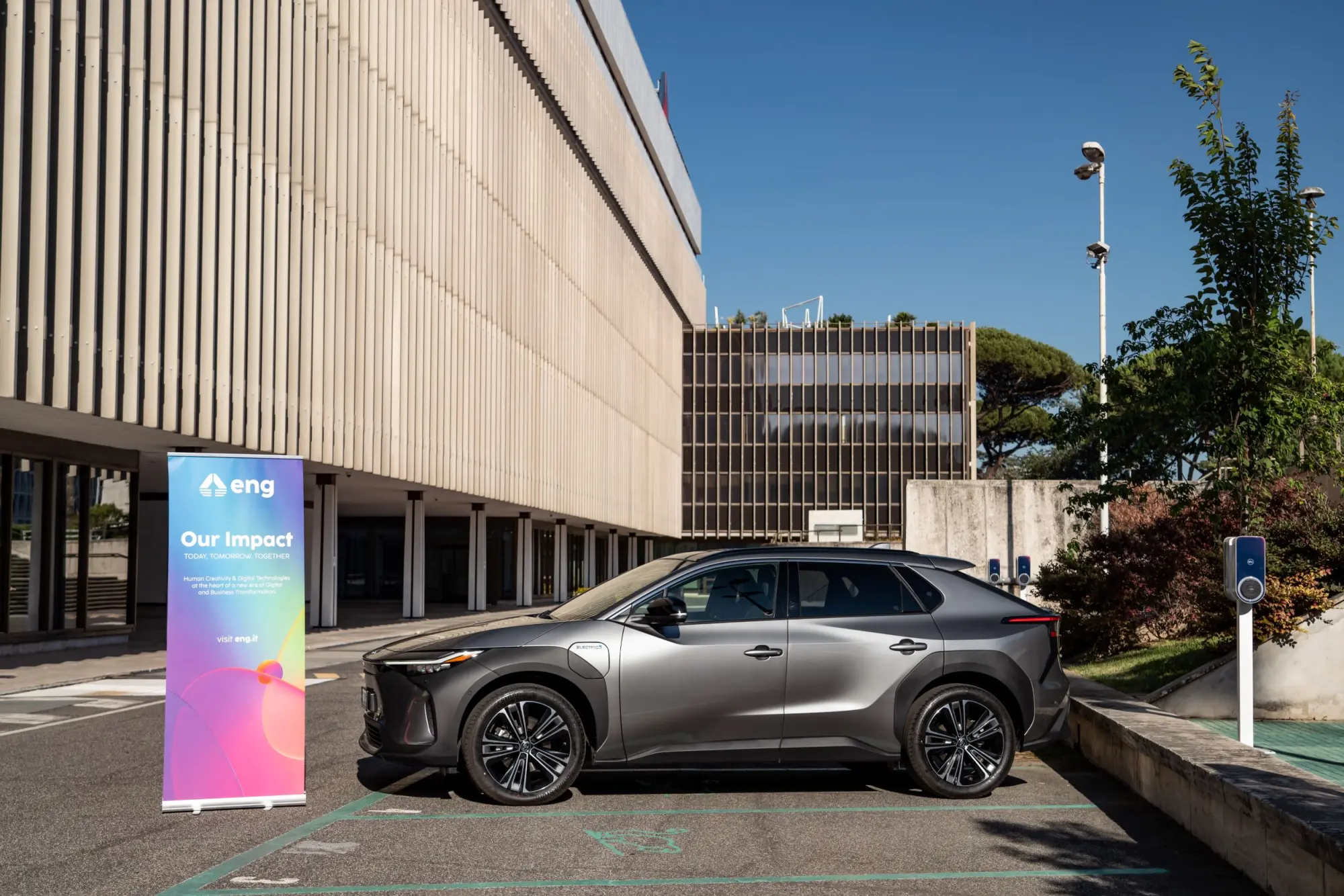 ENGINEERING sceglie Toyota e KINTO per l'elettrificazione della flotta aziendale