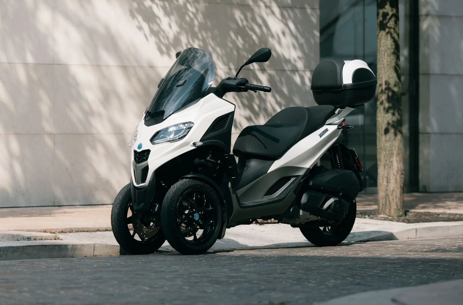 Piaggio MP3 310, la nuova generazione che rivoluziona la mobilità urbana