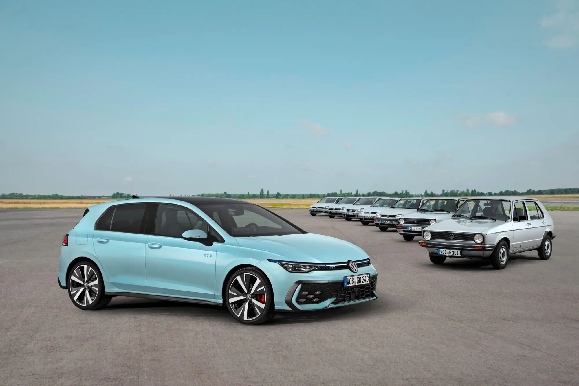 Volkswagen Italia celebra 50 anni di Golf al Salone Auto e Moto d’Epoca 2024
