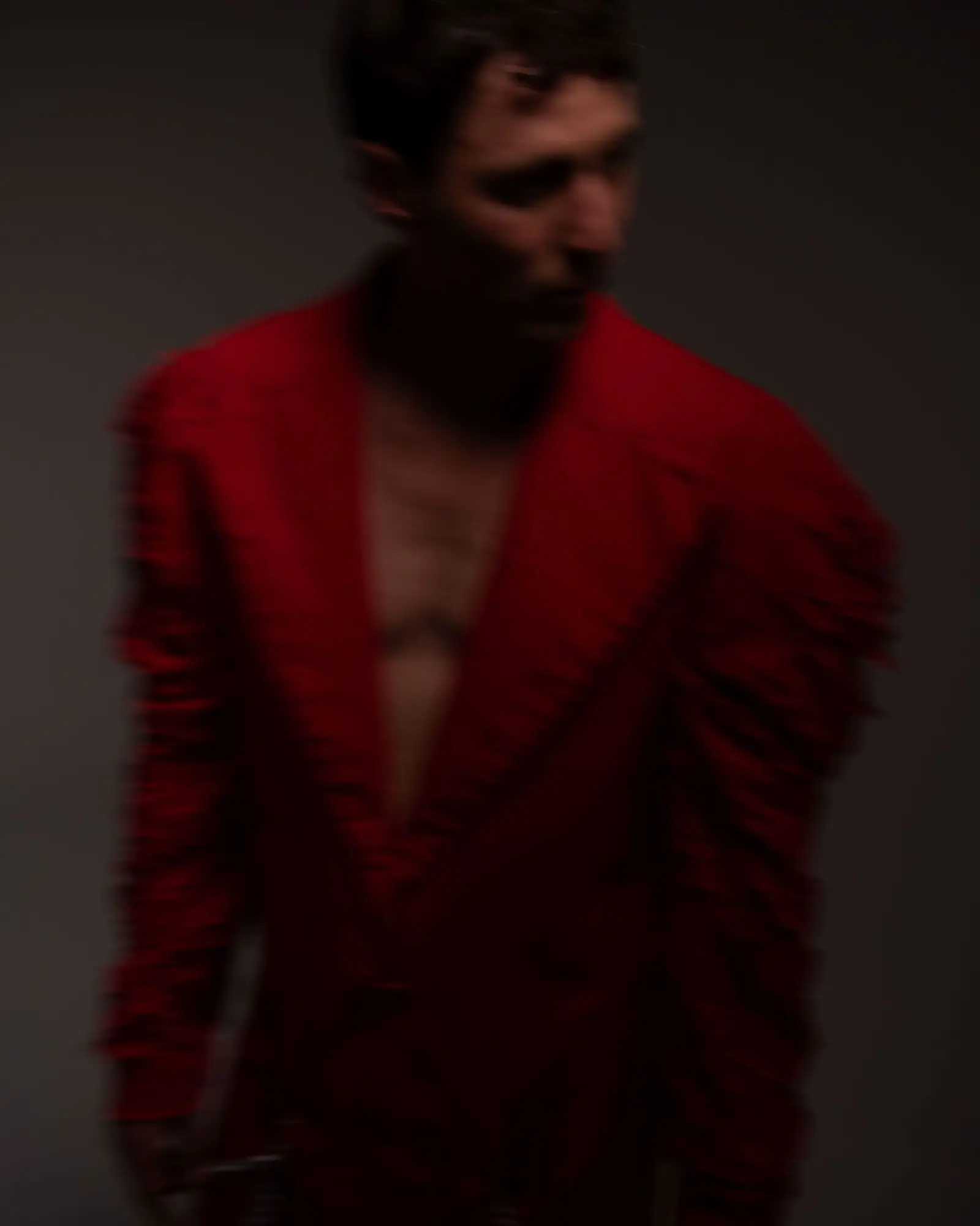 LE LARVE lanciano il videoclip di "Eau de Parfum" e annunciano il release party a Roma