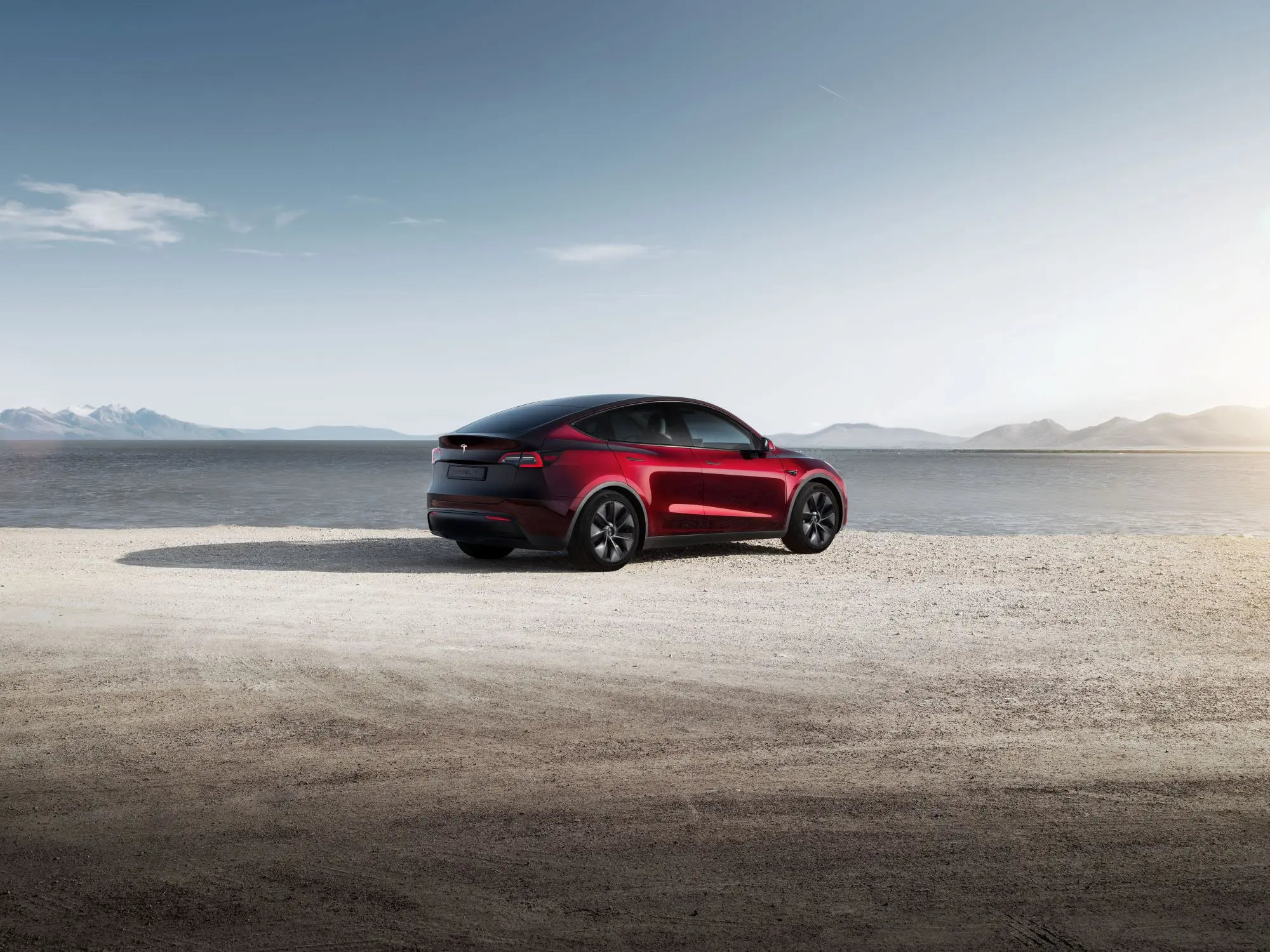 Tesla: Model Y è ora disponibile nella versione a 7 posti