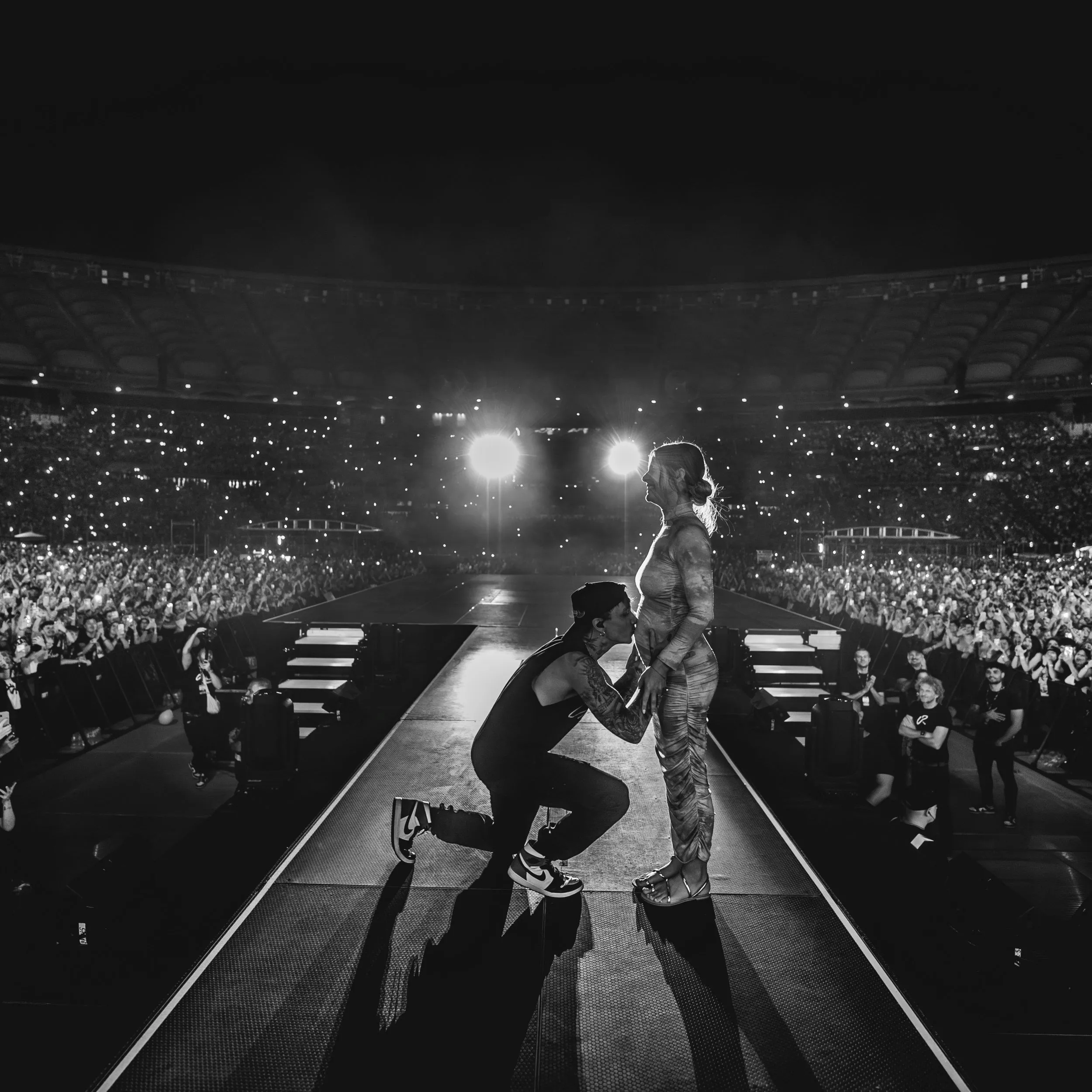 Ultimo: fuori stanotte "LA PARTE MIGLIORE DI ME"