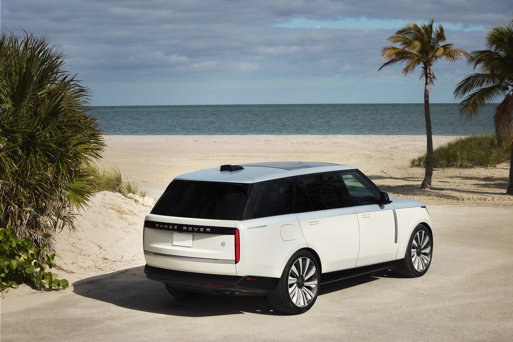 Una vision per Range Rover SV Bespoke: la Range Rover SV Candeo