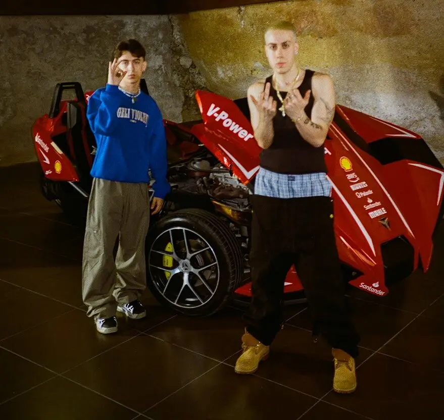 VOGA: il duo napoletano torna con "Cura di te"