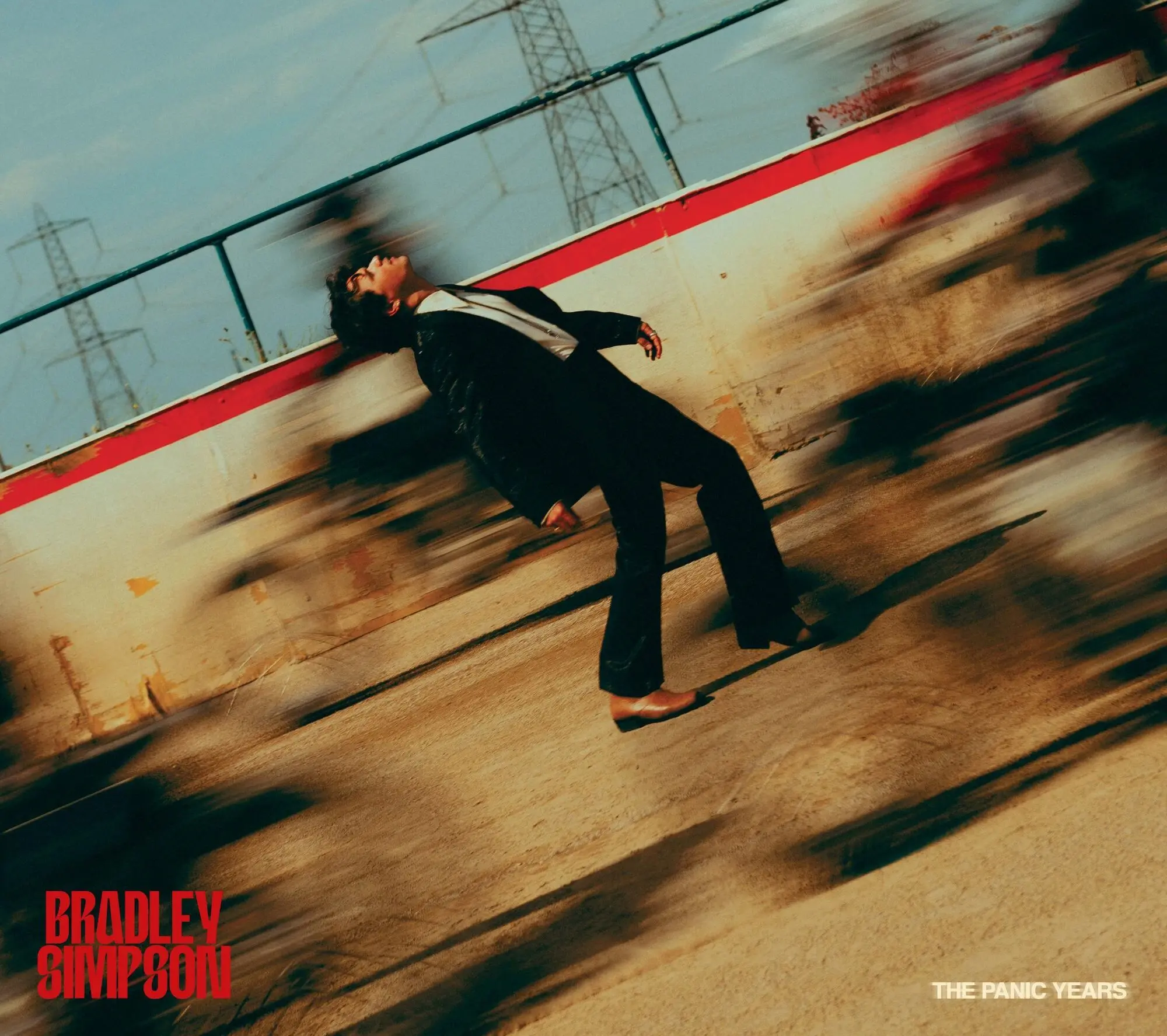 BRADLEY SIMPSON: è uscito oggi l'album di debutto THE PANIC YEARS