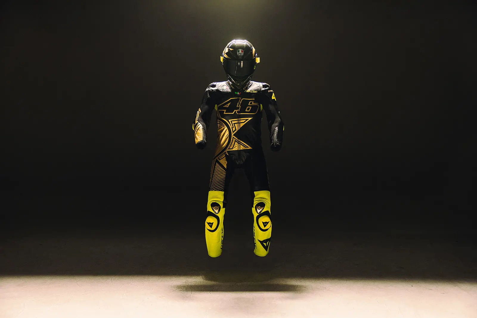 Dainese celebra i 46 anni di VR46 con un kit esclusivo