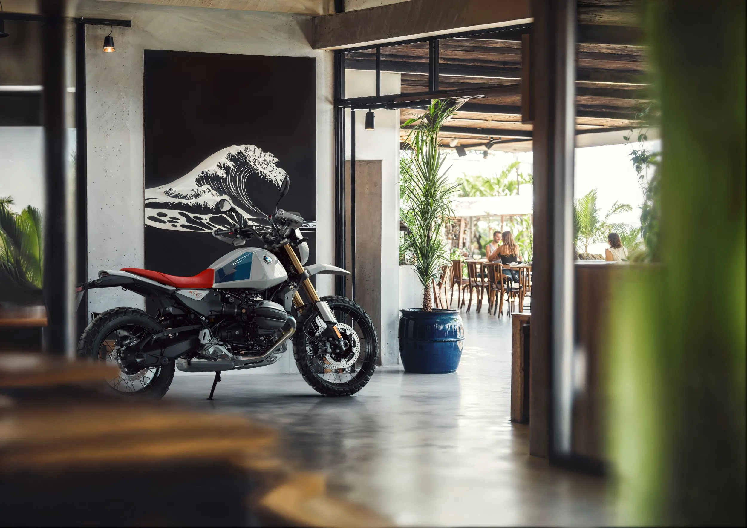 BMW Motorrad svela la nuova R 12 G/S: un'icona di libertà su due ruote