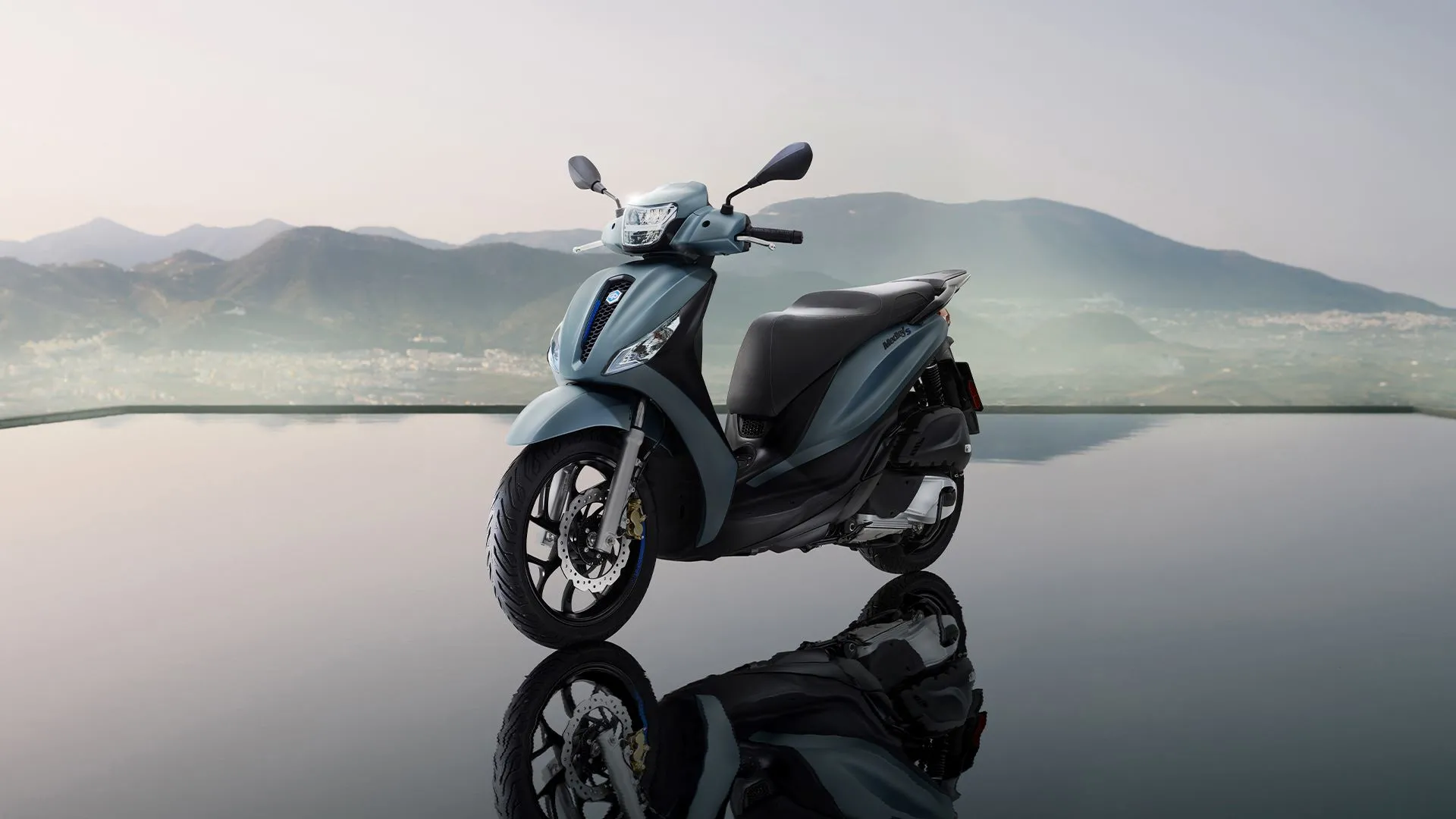 Piaggio Medley 200: più potenza, più stile, stessa agilità