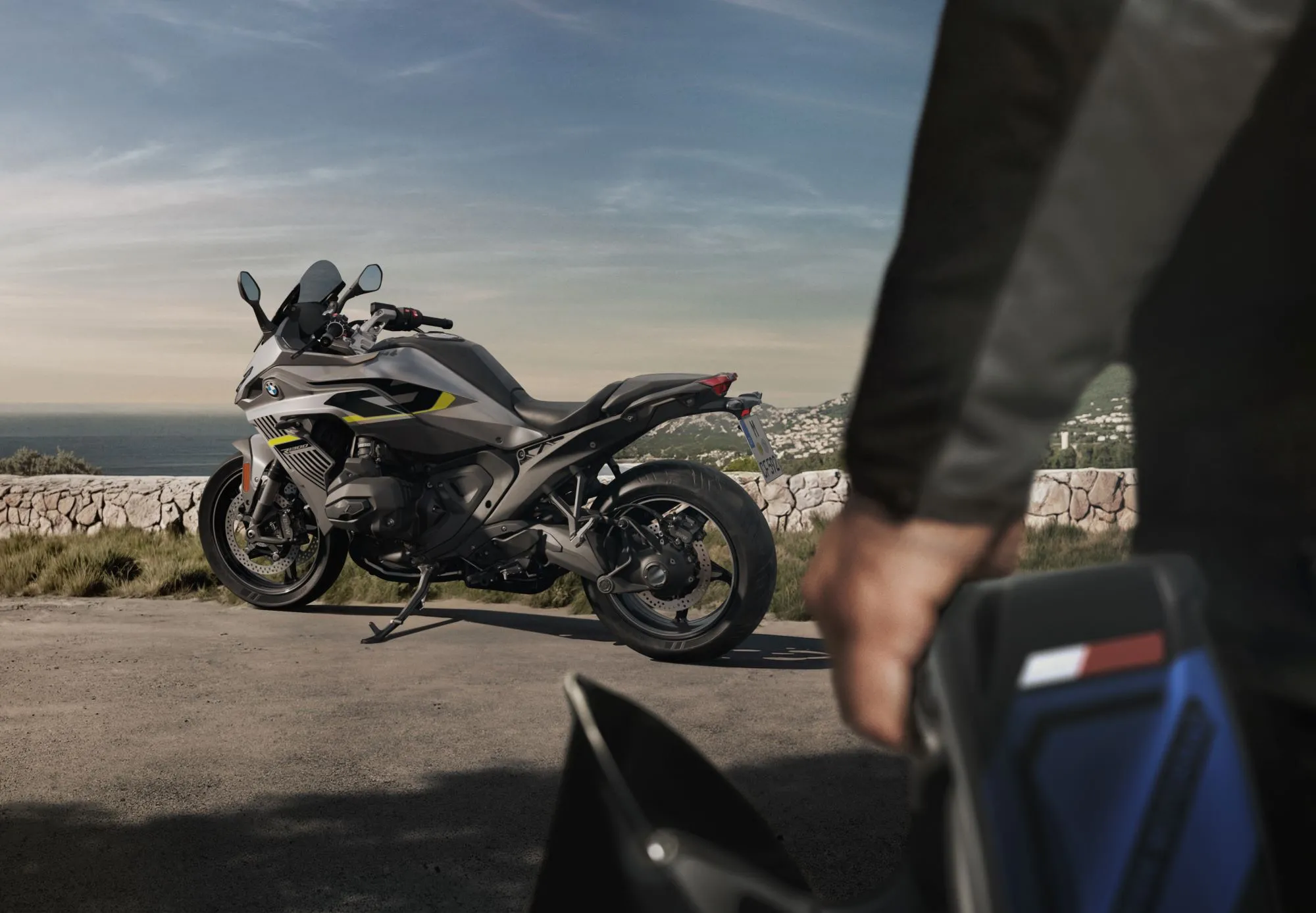 BMW Motorrad presenta la nuova BMW R 1300 RS