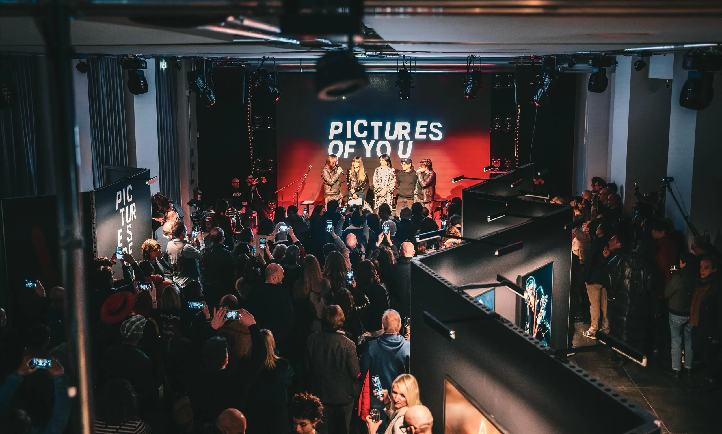 La mostra fotografica interattiva “PICTURES OF YOU” arriva a FINALBORGO (Savona)