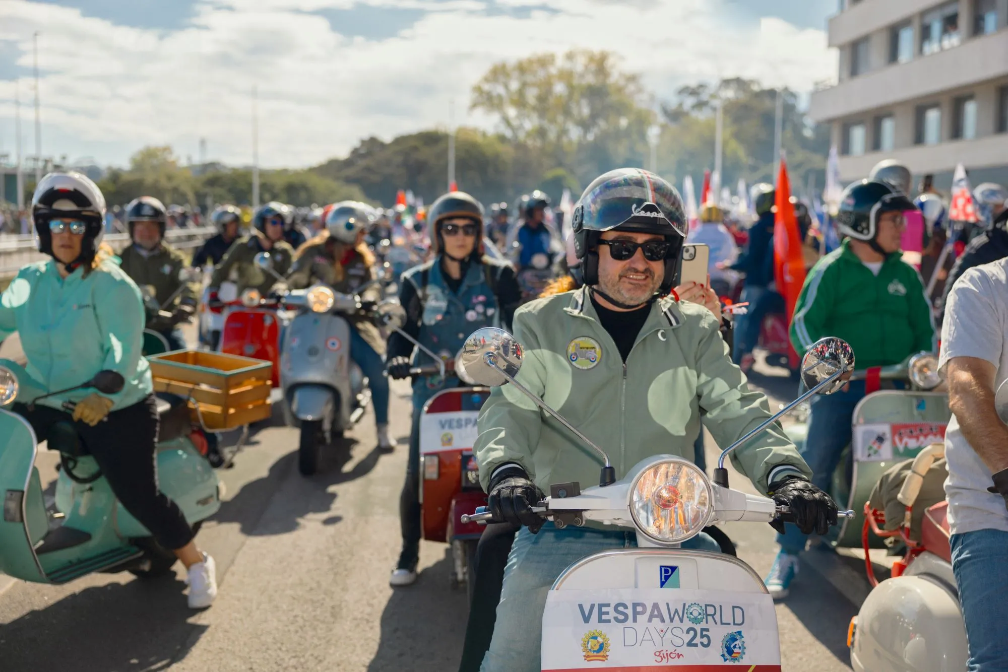 Si chiudono in Spagna i Vespa World Days 2025