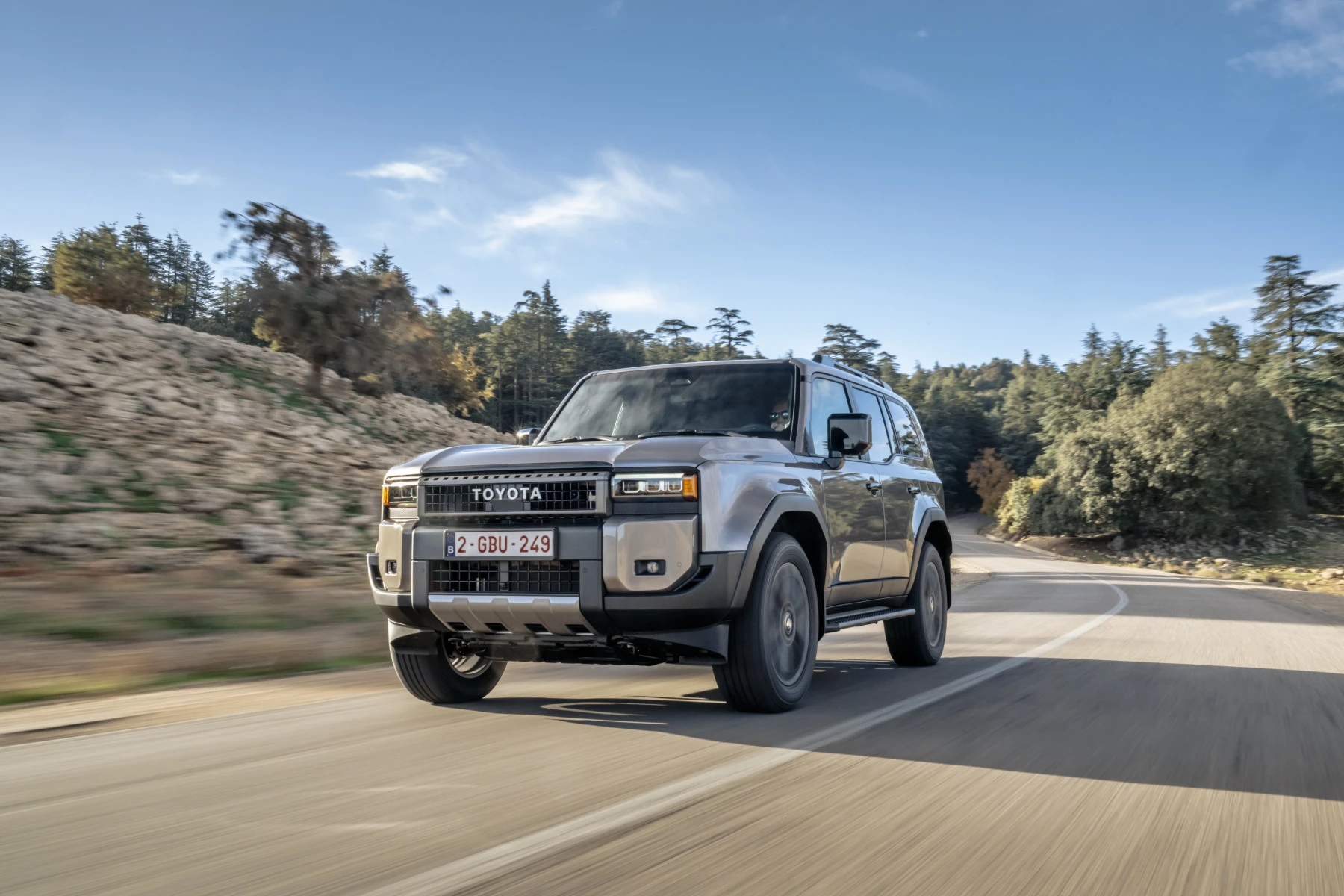 Toyota Land Cruiser Hybrid 48V: la nuova era dell’iconico fuoristrada inizia con l’elettrificazione