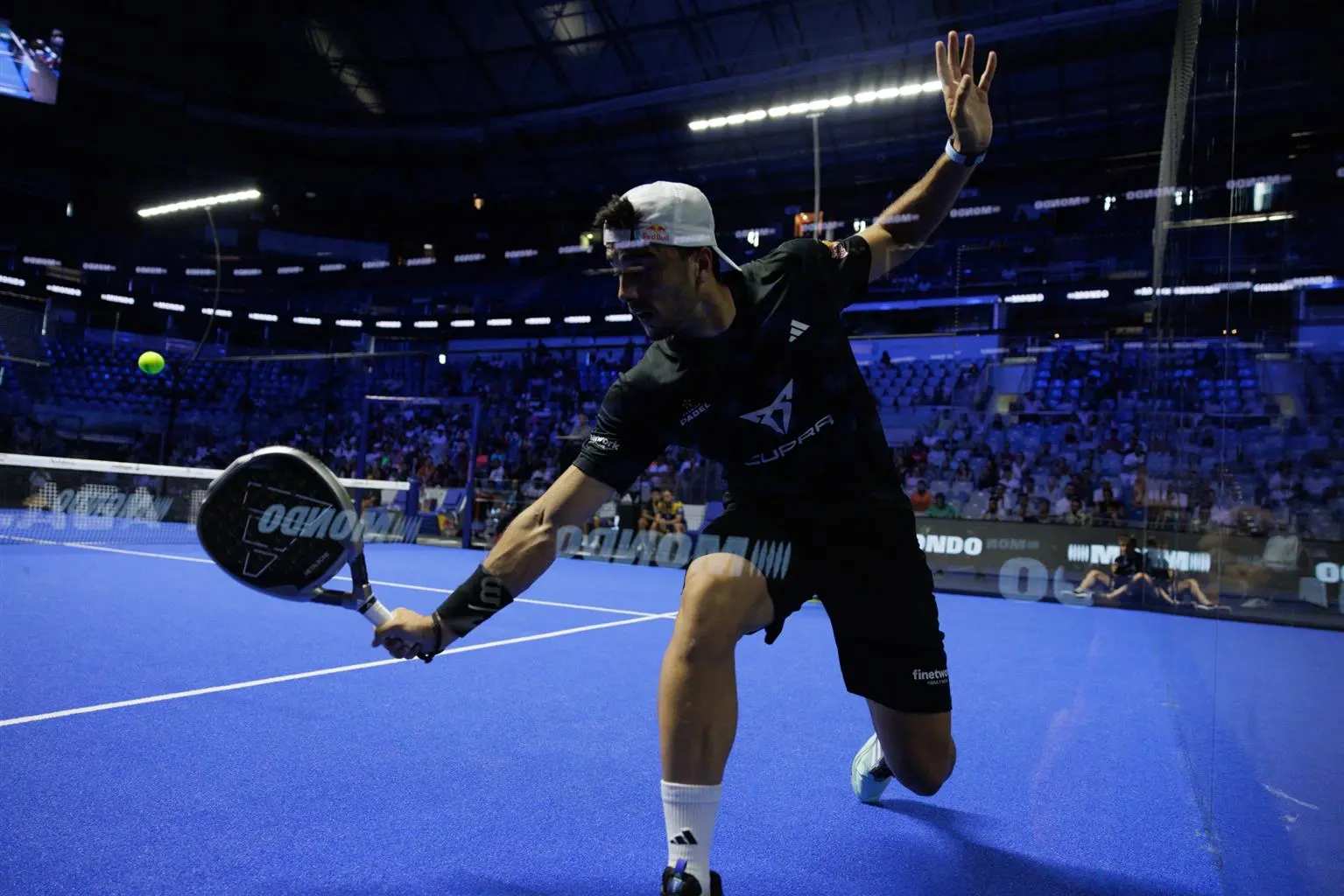CUPRA lancia Gamechangers: il primo concorso internazionale per giovani talenti del padel