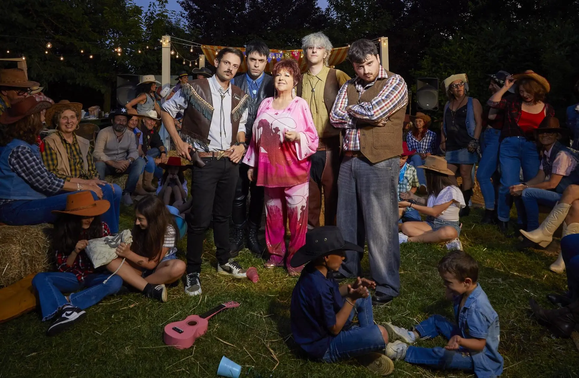 Orietta Berti lancia "Cabaret": il nuovo singolo estivo con Rovazzi e FUCKYOURCLIQUE