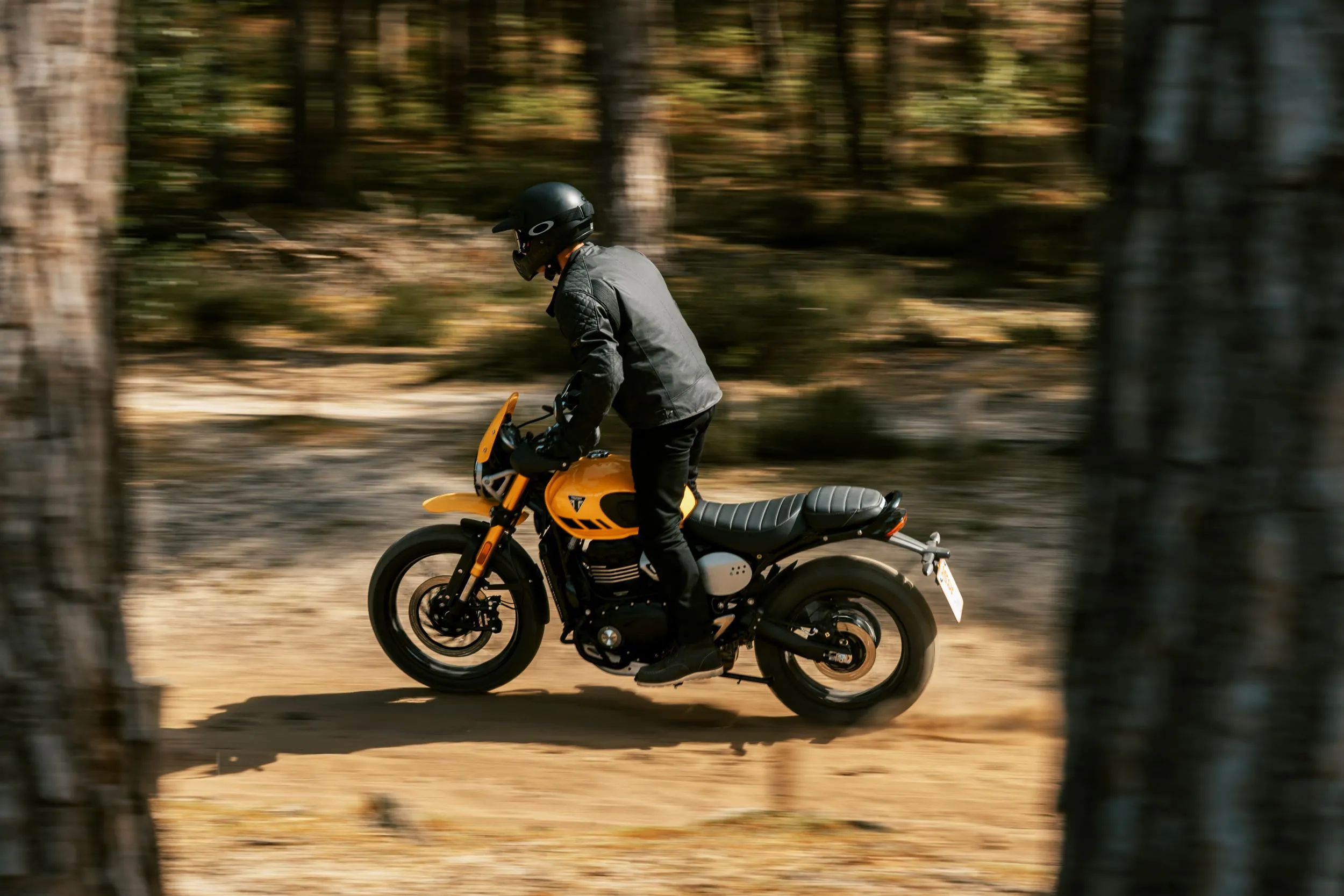 Nuova Triumph Scrambler 400 XC: sportiva e pronta a tutto