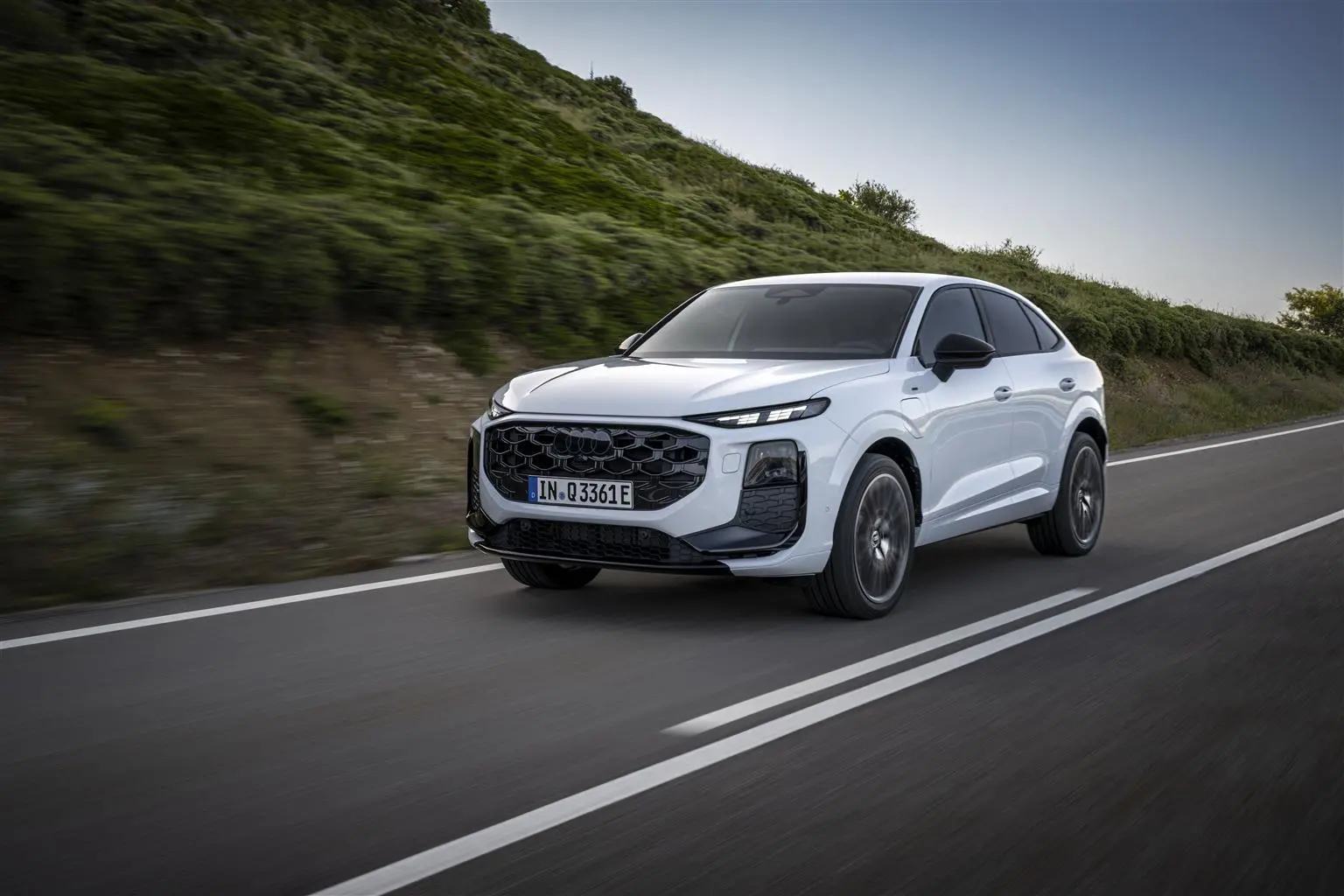 Nuova Audi Q3 Sportback: evoluzione sportiva