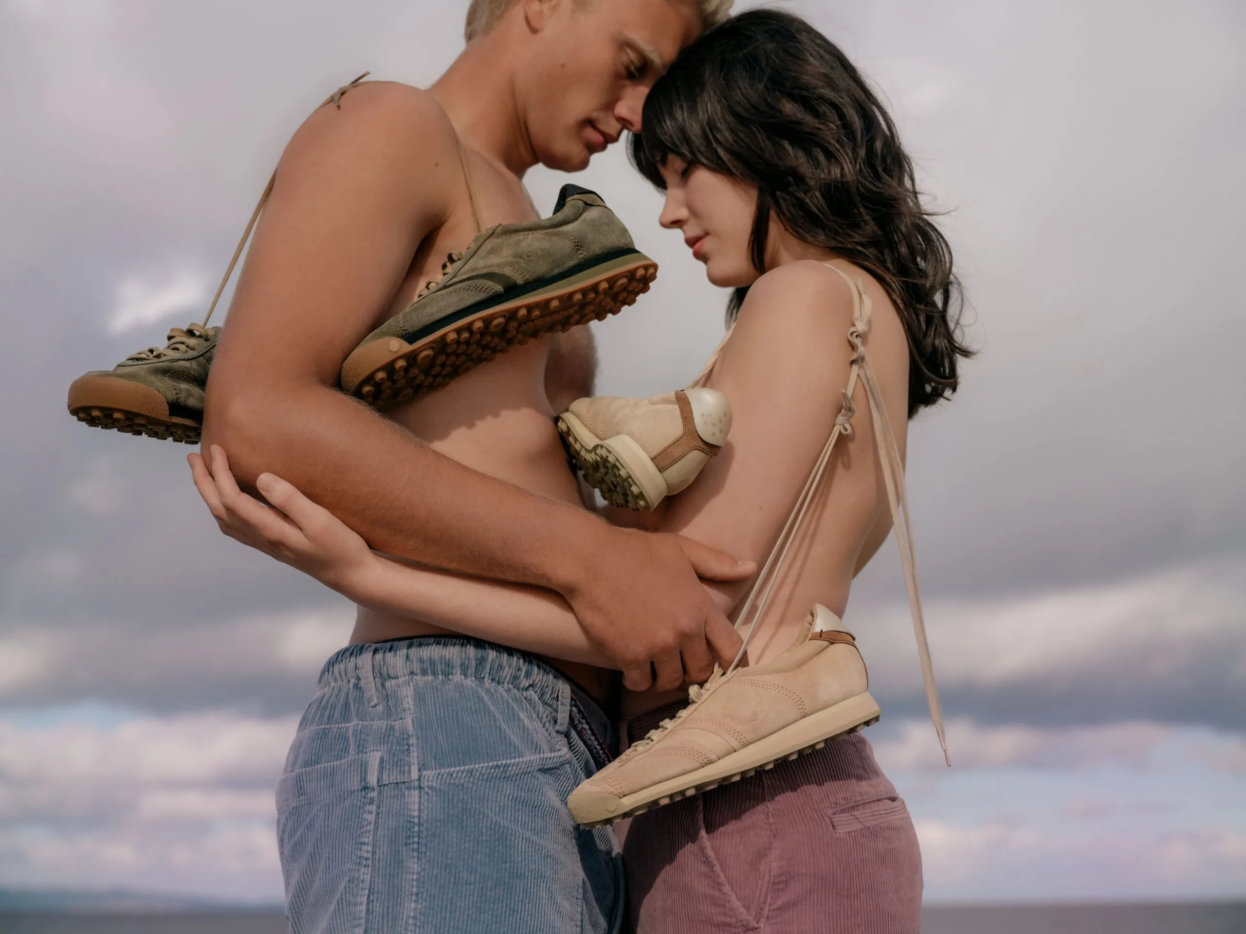 Stardust è la nuova sneaker retrò firmata Satorisan