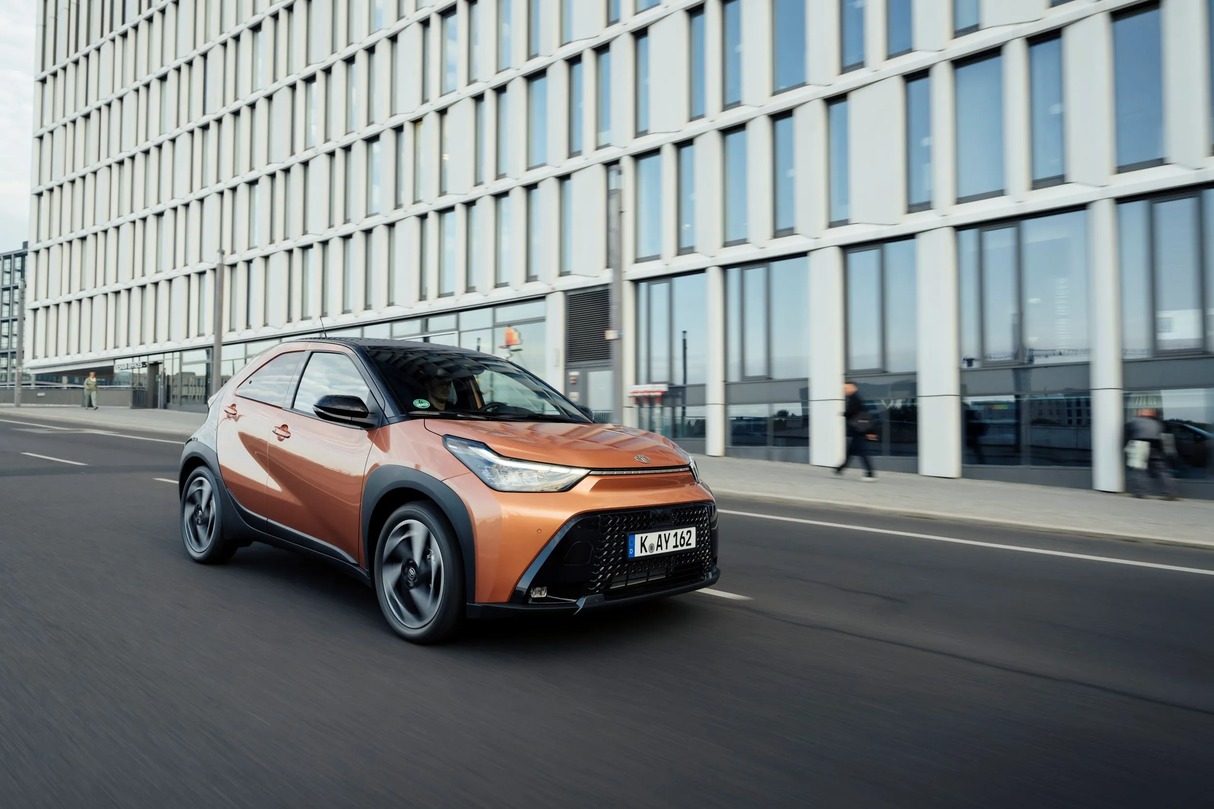 Nuova Toyota Aygo X: ecco la prima ibrida di segmento A in Europa