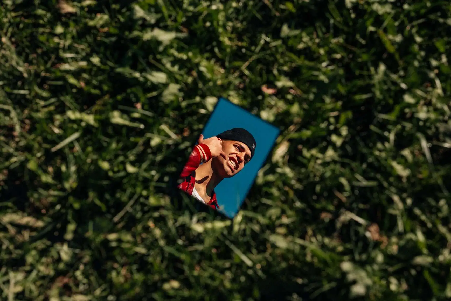 WESTCROSS torna con il nuovo singolo "TRA PARENTESI"