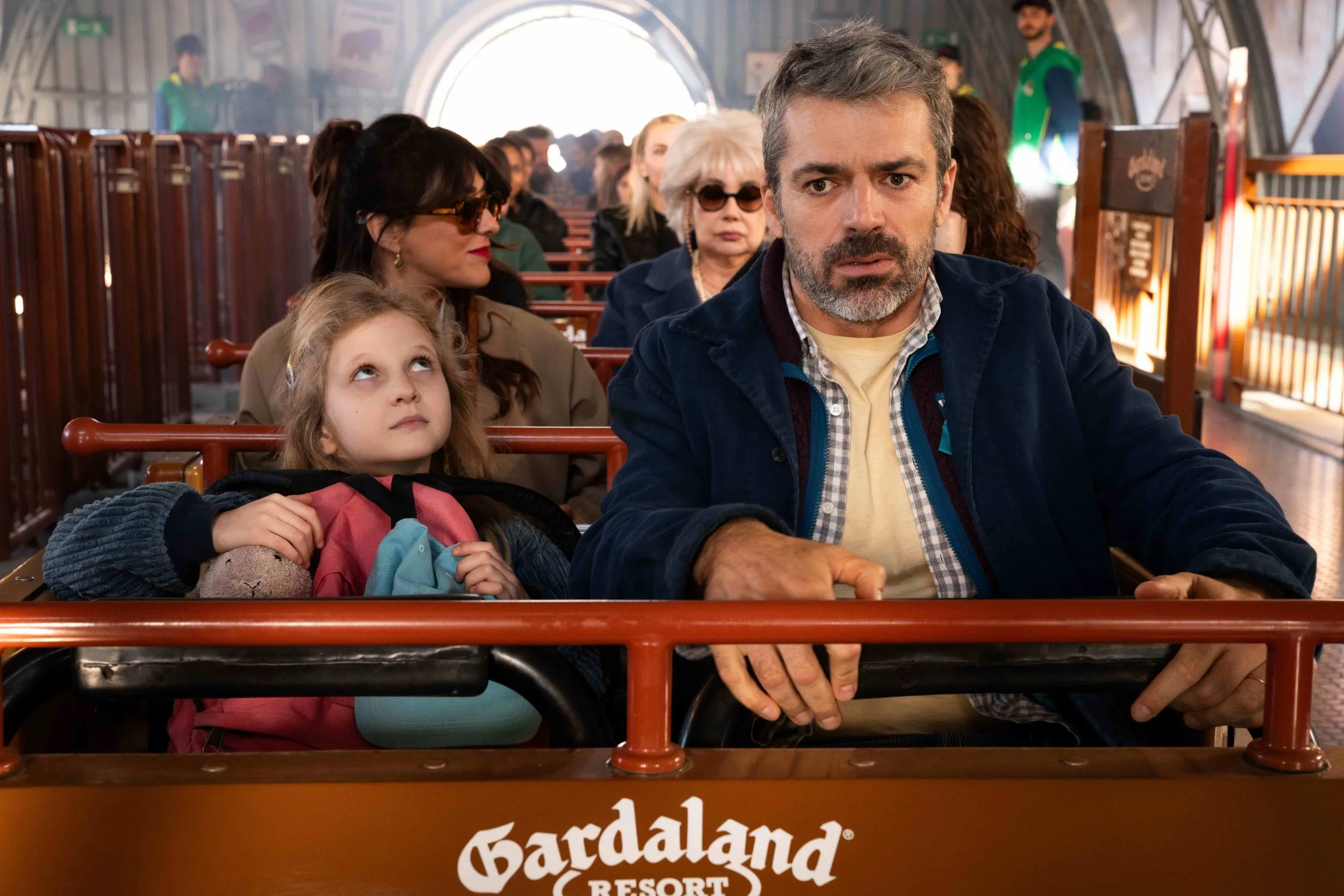 Gardaland Resort protagonista in "Una Famiglia Sottosopra" di Alessandro Genovesi