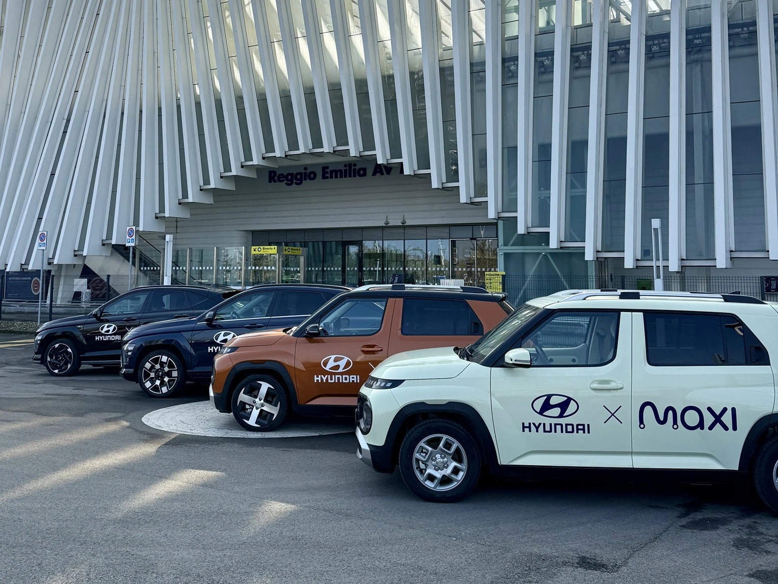 Hyundai e Maxi Mobility lanciano a Reggio Emilia il primo hub corporate 100% elettrico