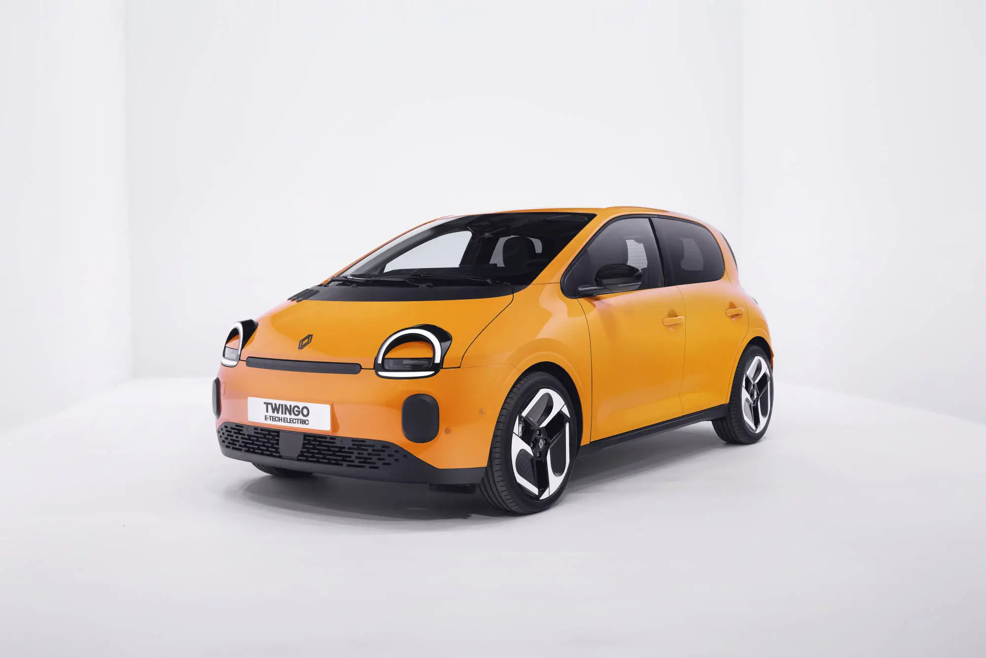 Renault Twingo E-Tech Electric: la rivoluzione della city car