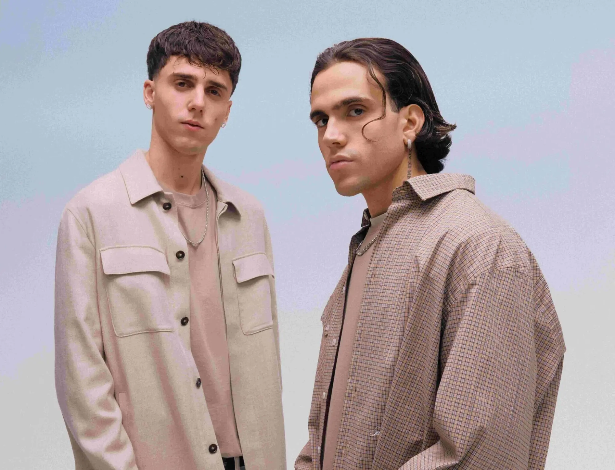 LDA e AKA 7EVEN uniscono le forze: insieme sul palco di Sanremo 2026 con “Poesie Clandestine”