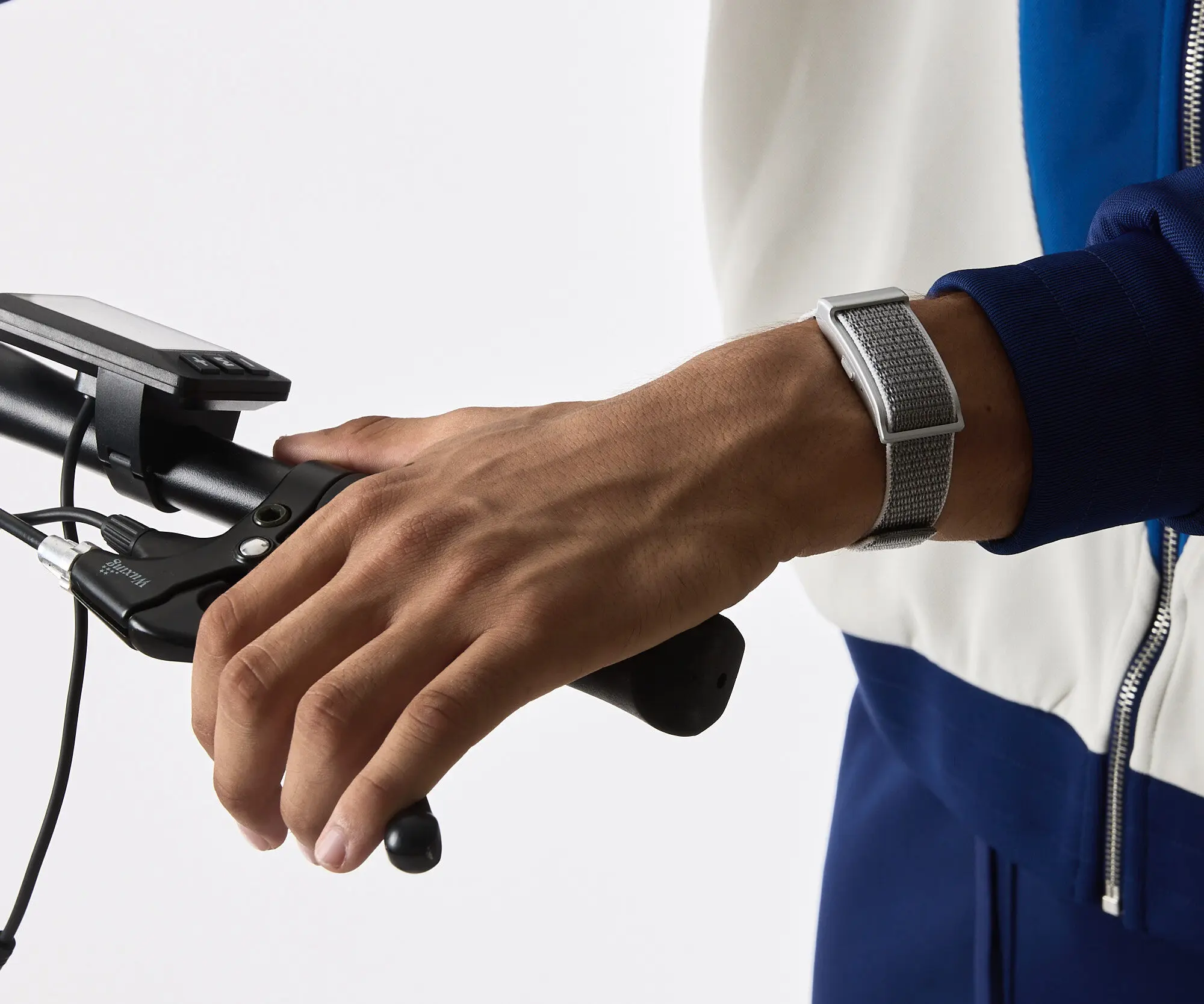 Nilox Onair: la fitness band essenziale che elimina ogni distrazione digitale
