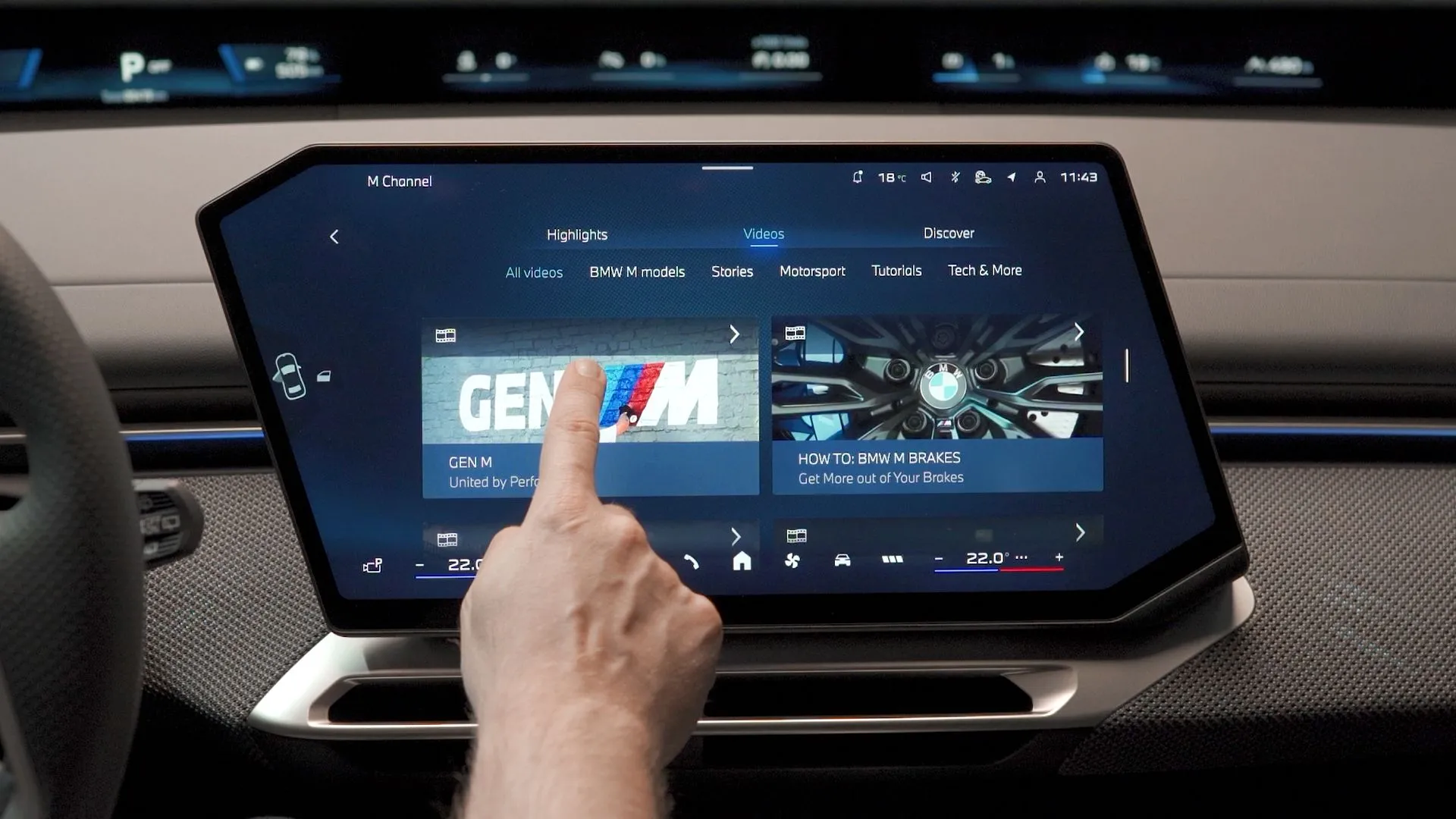 BMW M rivoluziona l’esperienza digitale a bordo: arrivano le nuove app esclusive per i clienti M