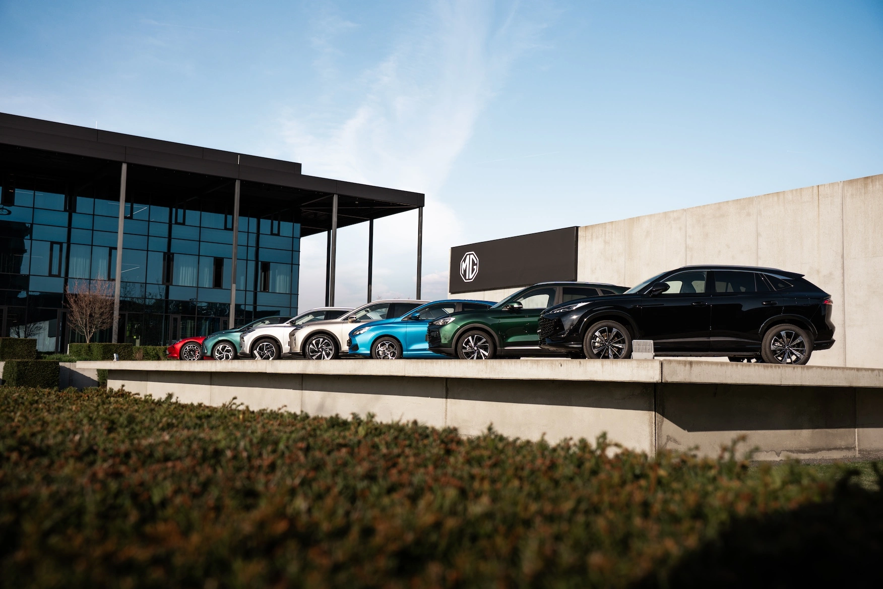 MG accelera sull’elettrificazione: debutta la batteria SolidCore e cresce la tecnologia Hybrid+ in Europa