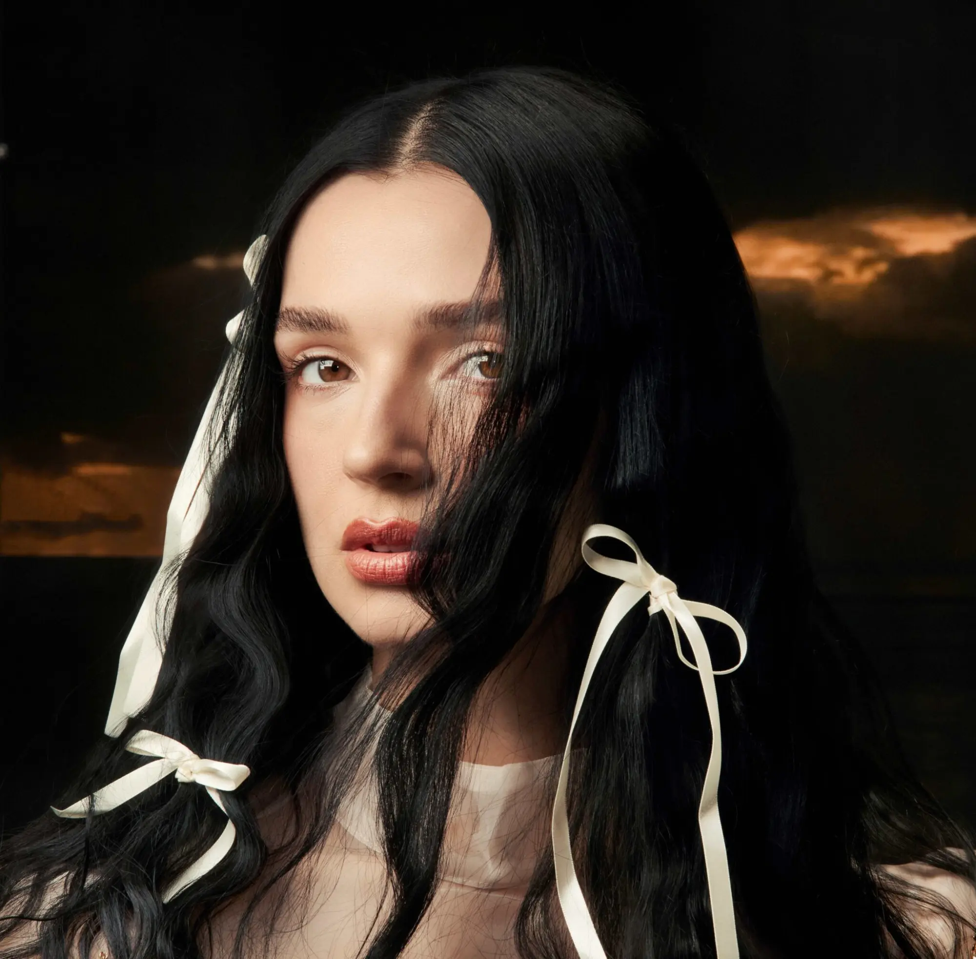 Poppy torna in Italia: un’unica data a Milano per presentare “Empty Hands”