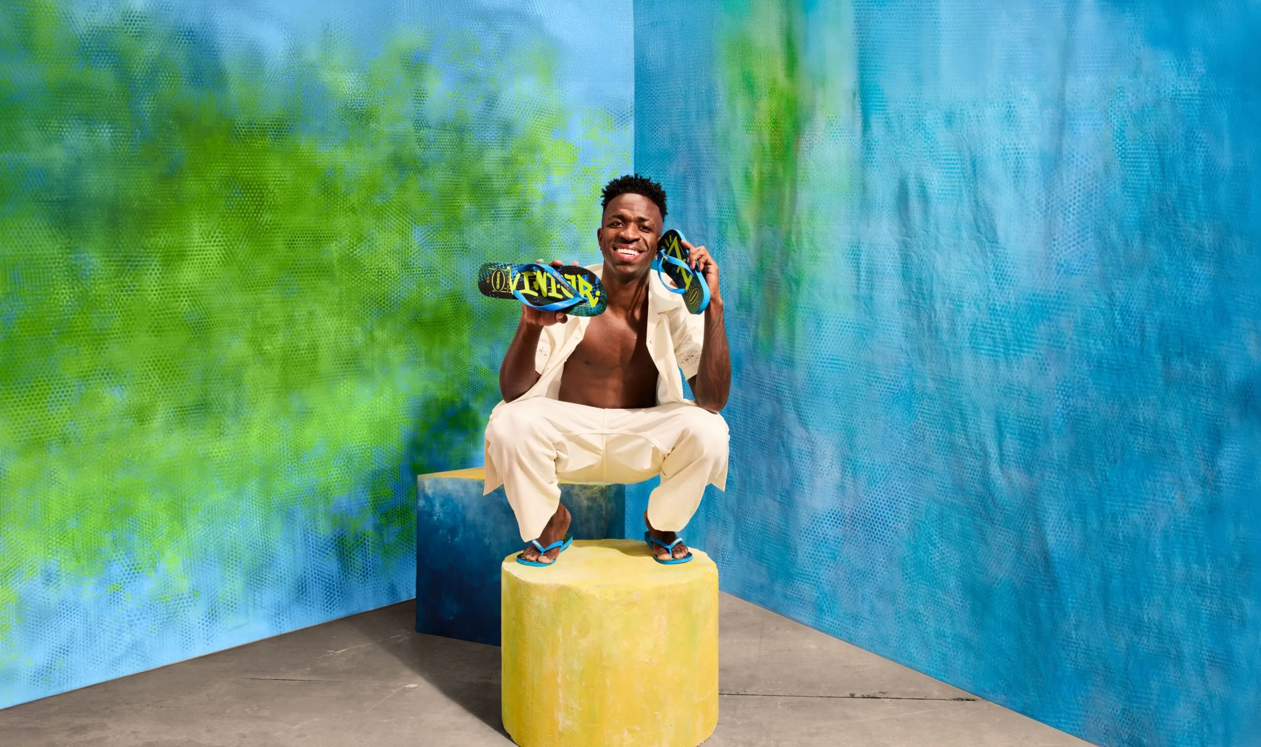 Havaianas celebra il Brazilian Flair con Vini Jr.: la nuova collezione tra cultura, stile e identità globale