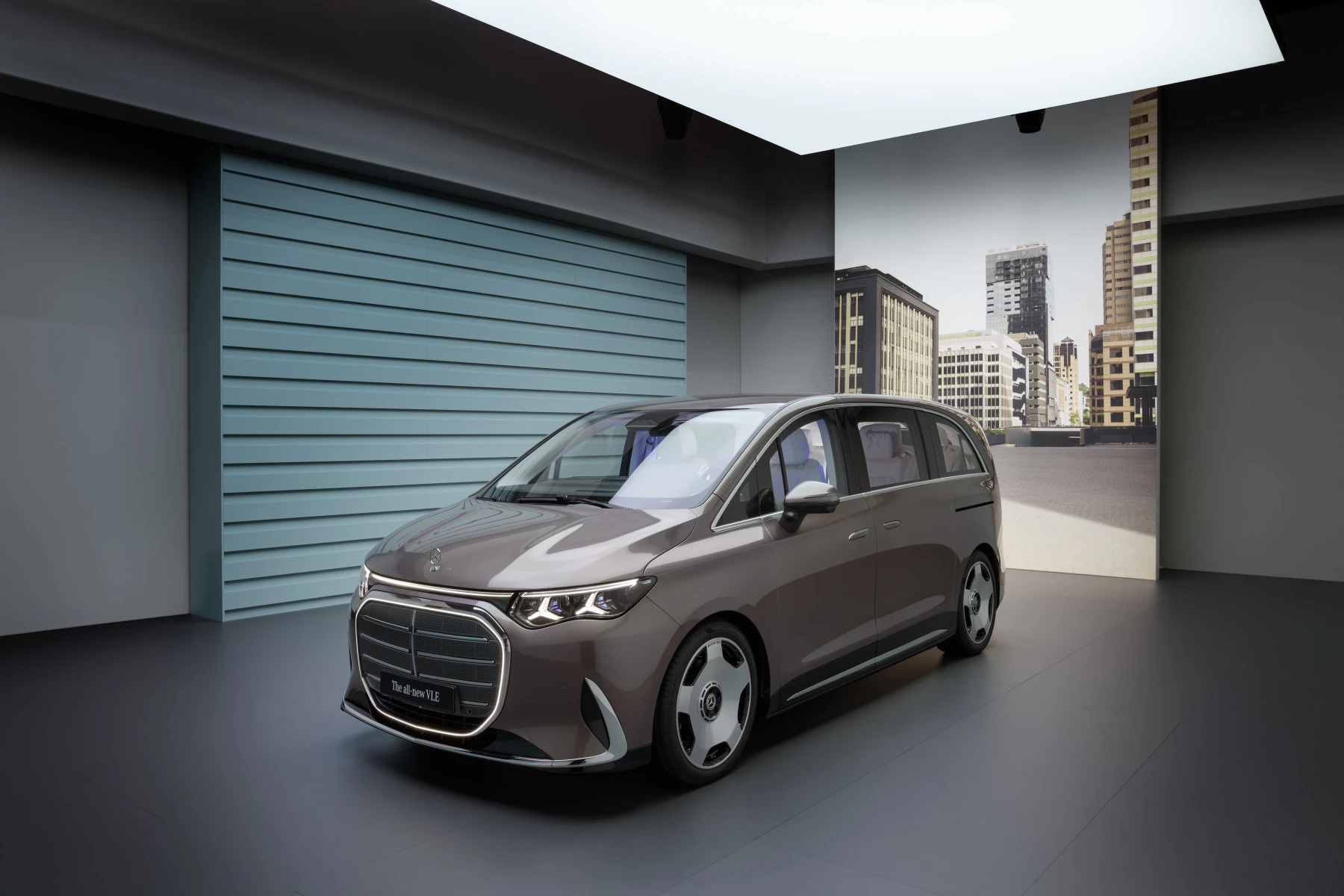 Ridefinire lo spazio per una nuova era: la nuova Mercedes-Benz VLE elettrica