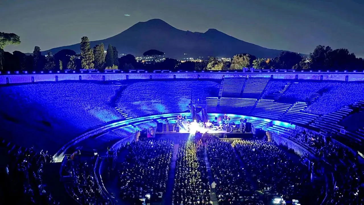 Beats of Pompeii 2026: HAUSER cancella il concerto di Pompei per motivi di salute