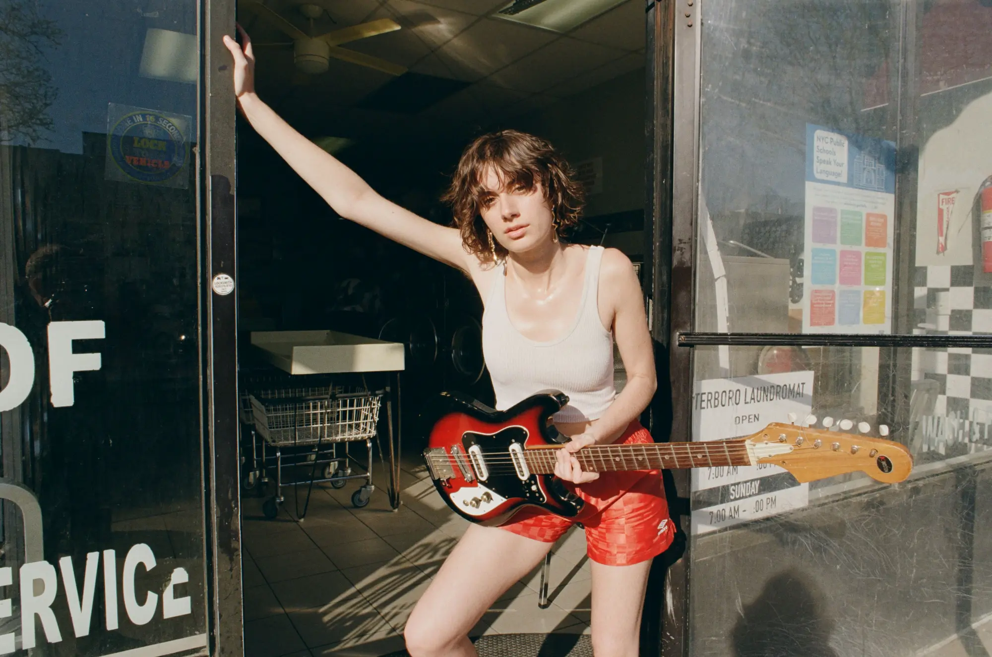 BIRTHH pubblica il primo album in italiano Senza Fiato e annuncia un ricco tour