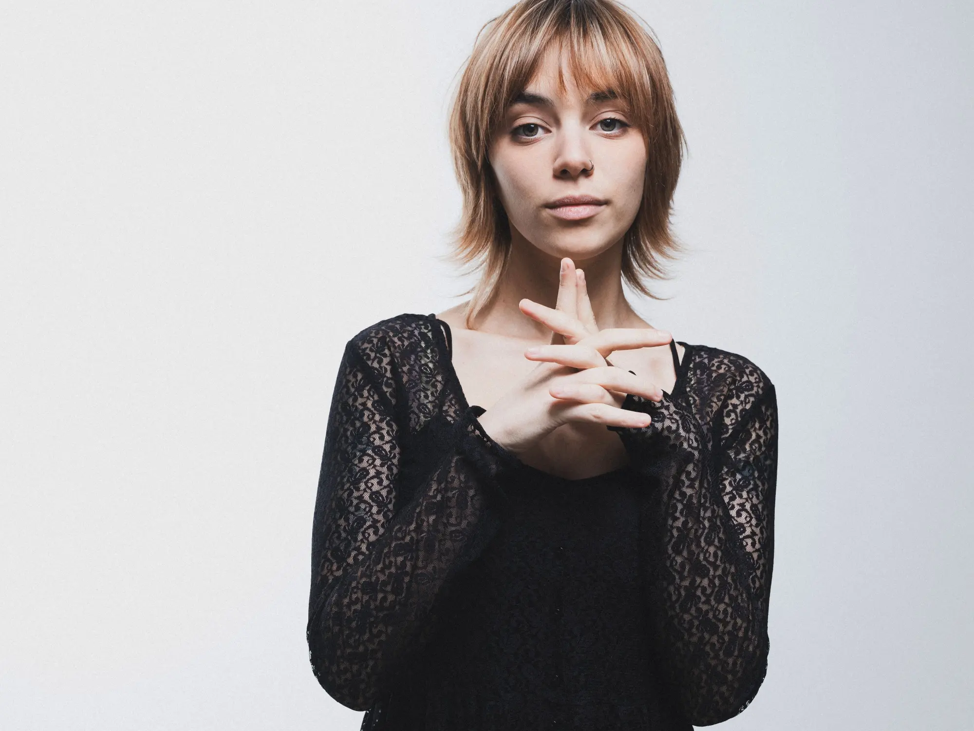 Casadilego incanta con il tour estivo Silenzio (tutto di me) e annuncia nuove date