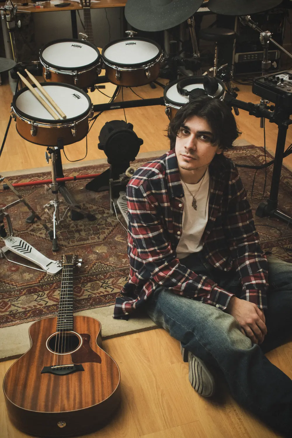 Ico lancia Un Tramonto Per Due: il singolo pop-rock che racconta la fragilità