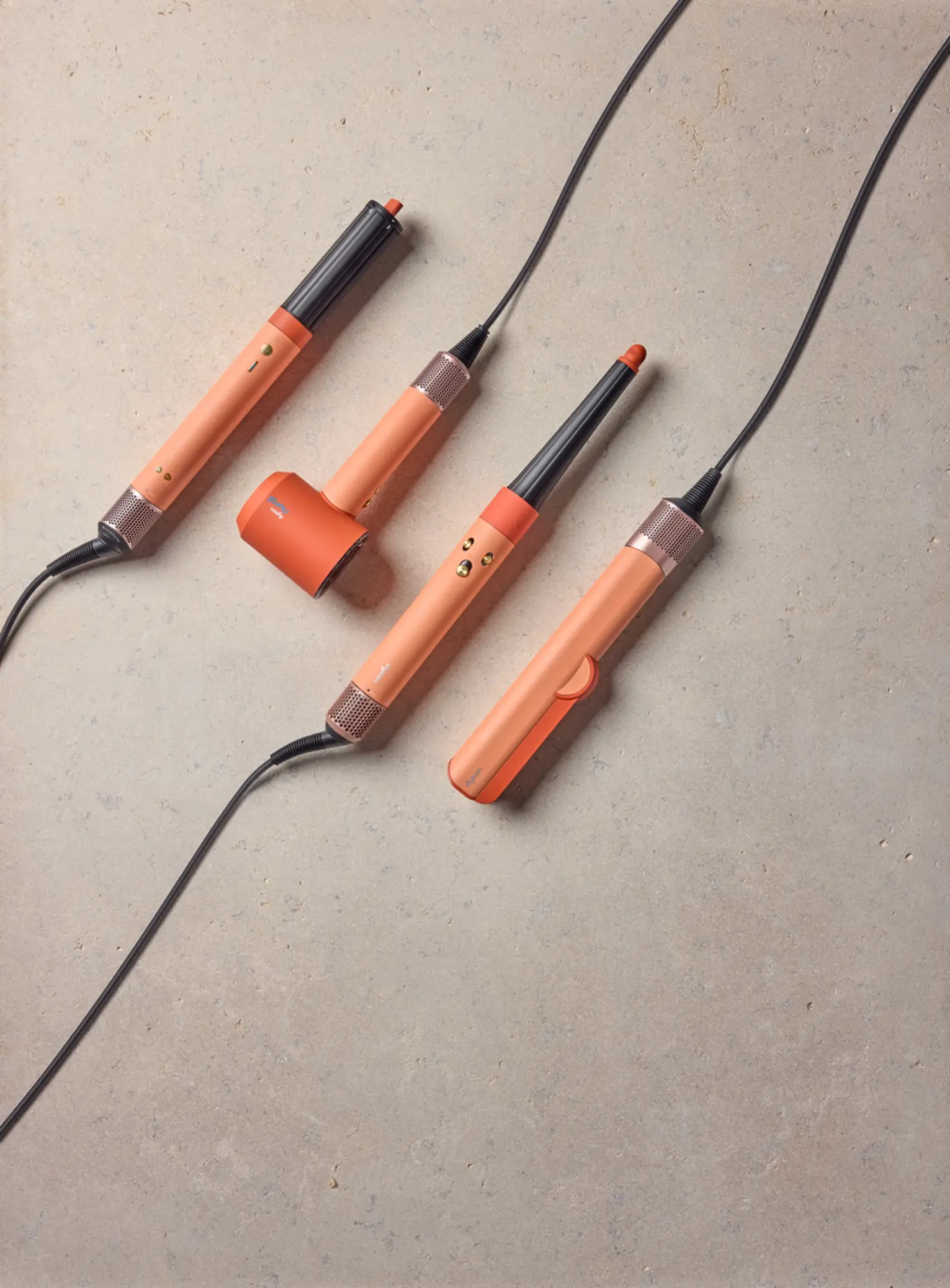 Dyson svela Ceramic Apricot: la nuova limited edition ispirata al solstizio d'estate