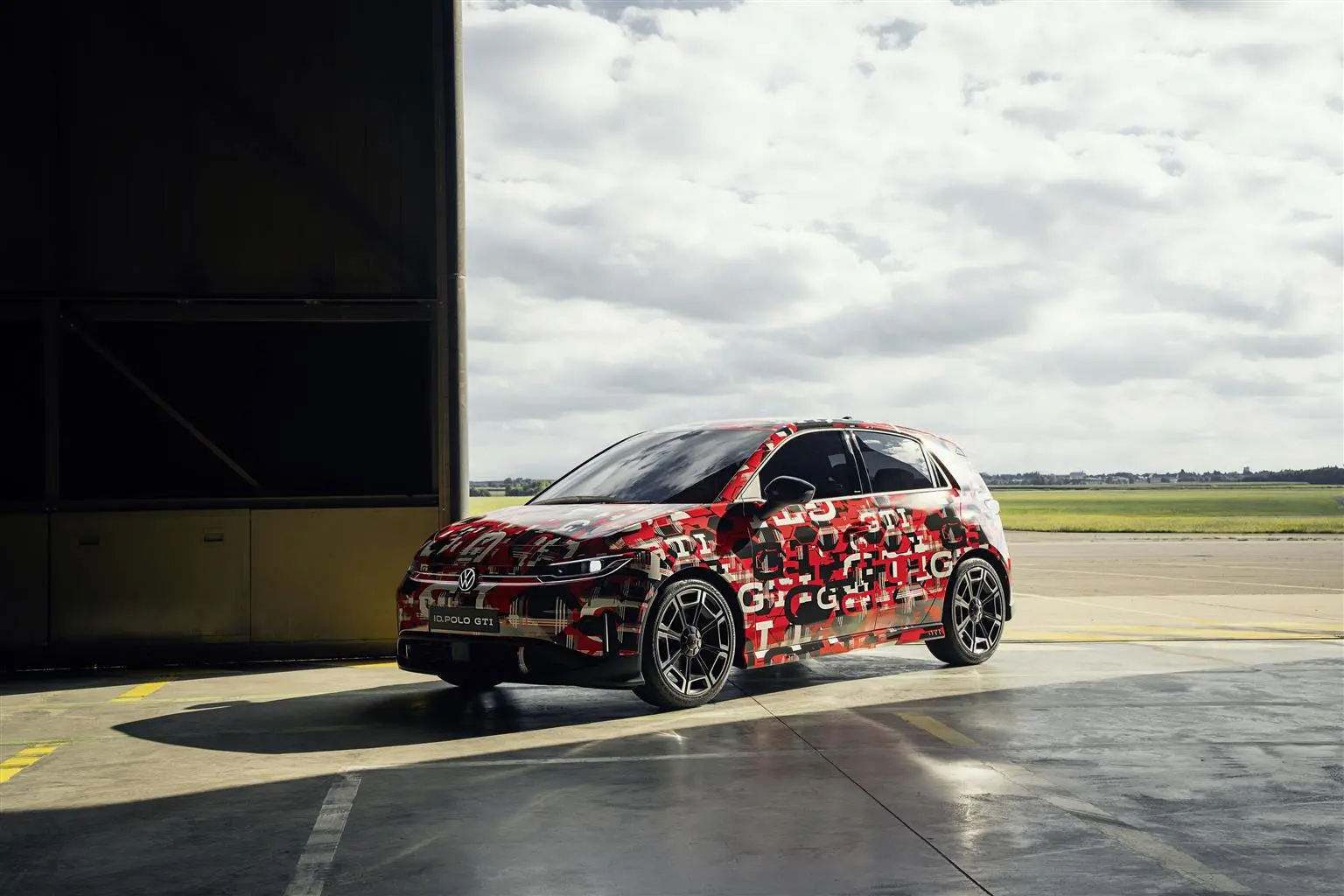 Volkswagen festeggia 50 anni di GTI con l'anteprima mondiale della ID. Polo GTI elettrica