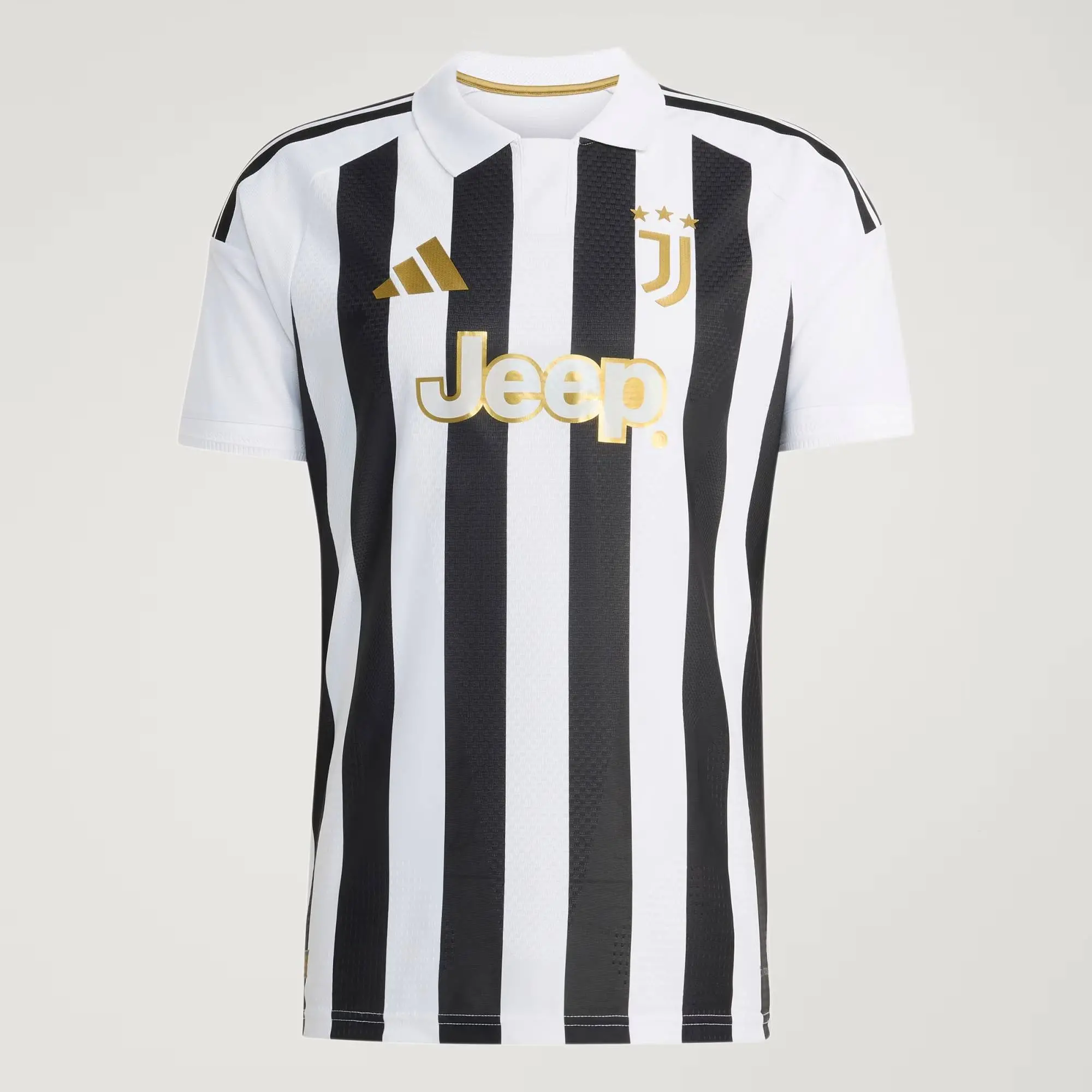 Adidas e Juventus presentano la nuova maglia Home 2026/27: tradizione e innovazione